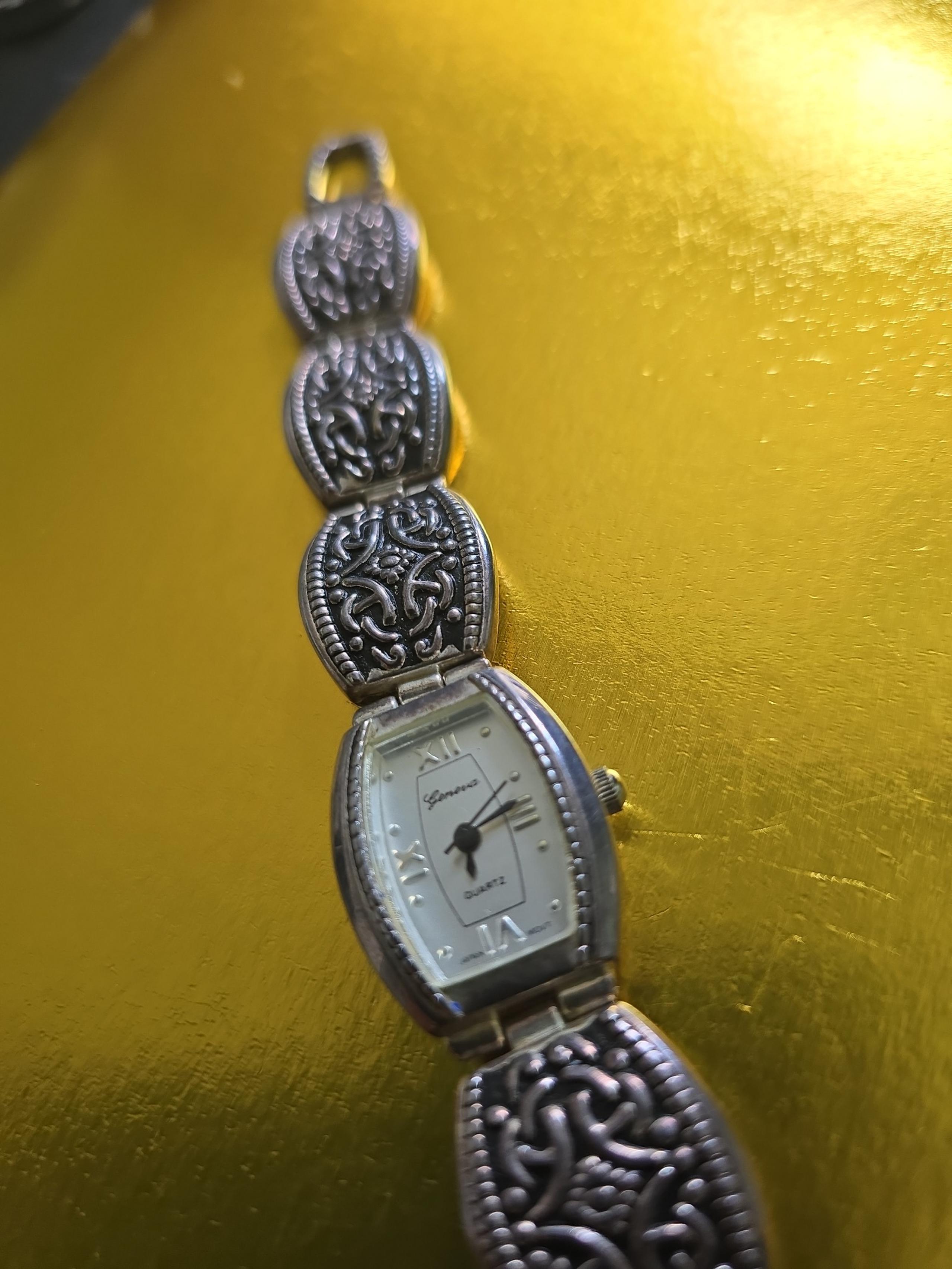 Ladies watch