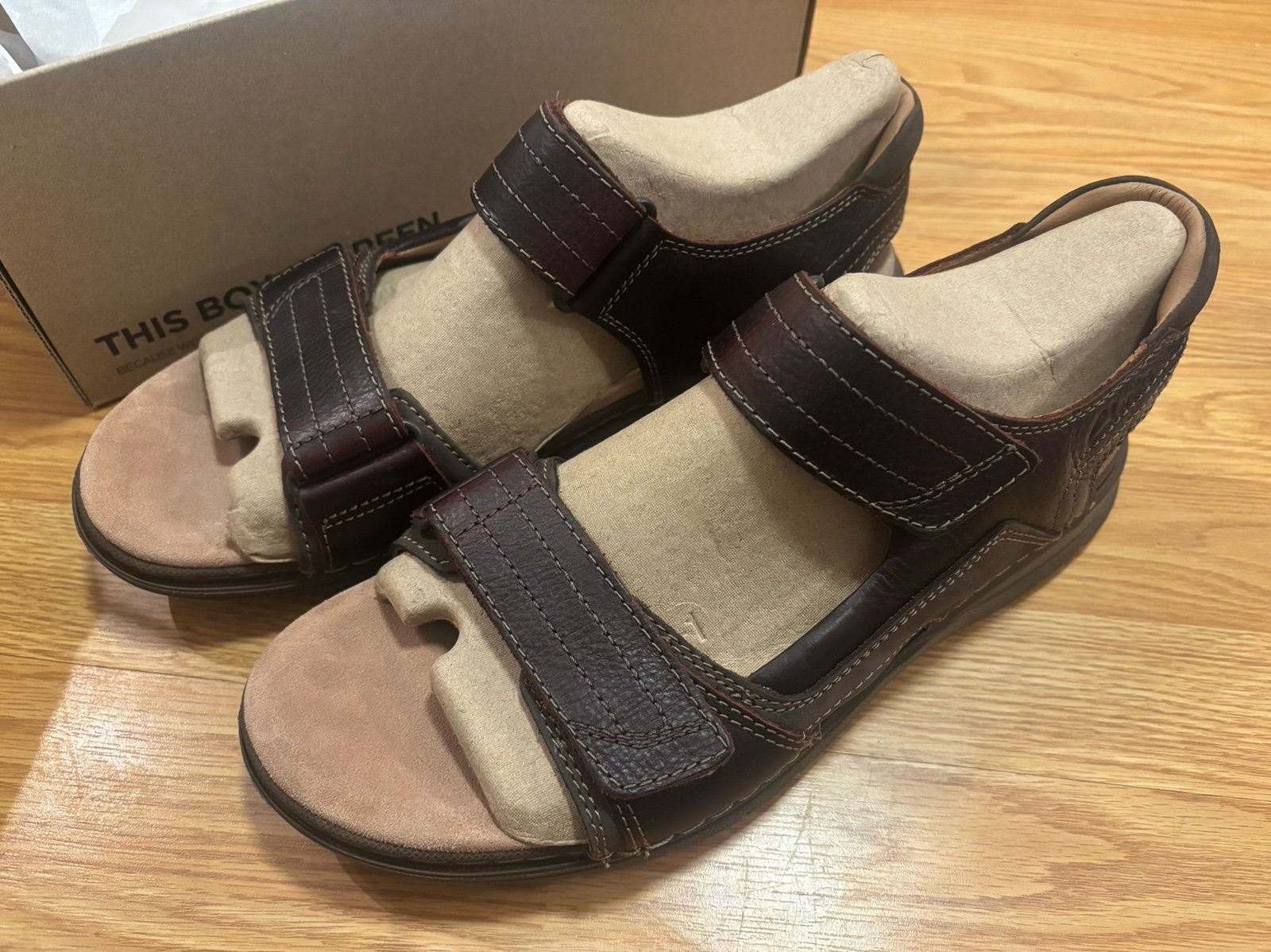 Clarke leather sandals 11.5