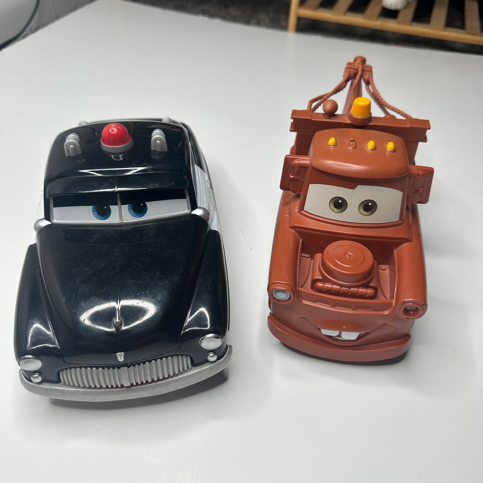 Disney Cars Towmater Sheriff Toy Cars