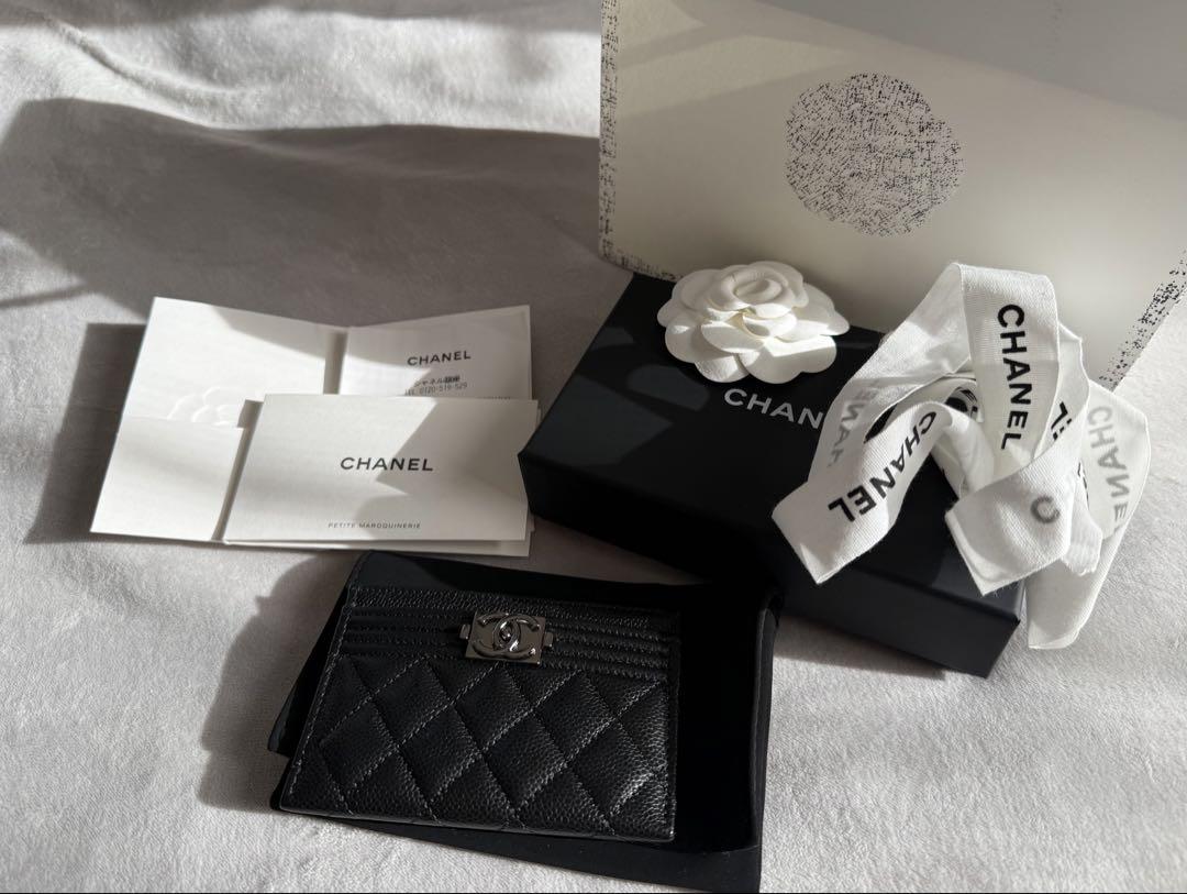 Chanel Boy Chanel Card Case Caviar Skin Black with Silver Hardware Unused