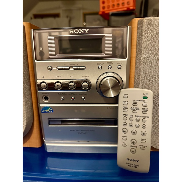 Vtg Sony Micro Hi-Fi Component System With CD/Tape/Tuner & Remote Control WORKS