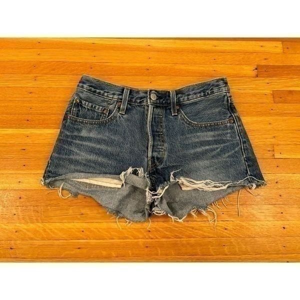 Levi’s 501 Premium Denim Denim Jean Shorts Raw Hem Button Fly Size