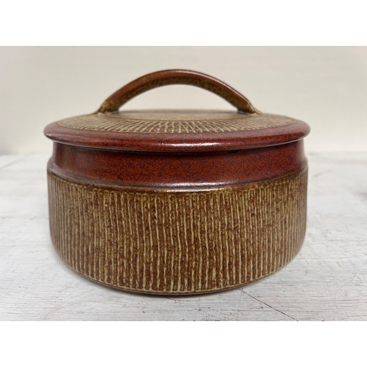Studio Art Pottery Stoneware Crock Bowl and Lid with Ribbed Sides, Signed