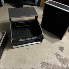 Odyssey FZGS1002 Flight Zone Glide Style 10U X 2U DJ Combo Rack Case W/ Laptop