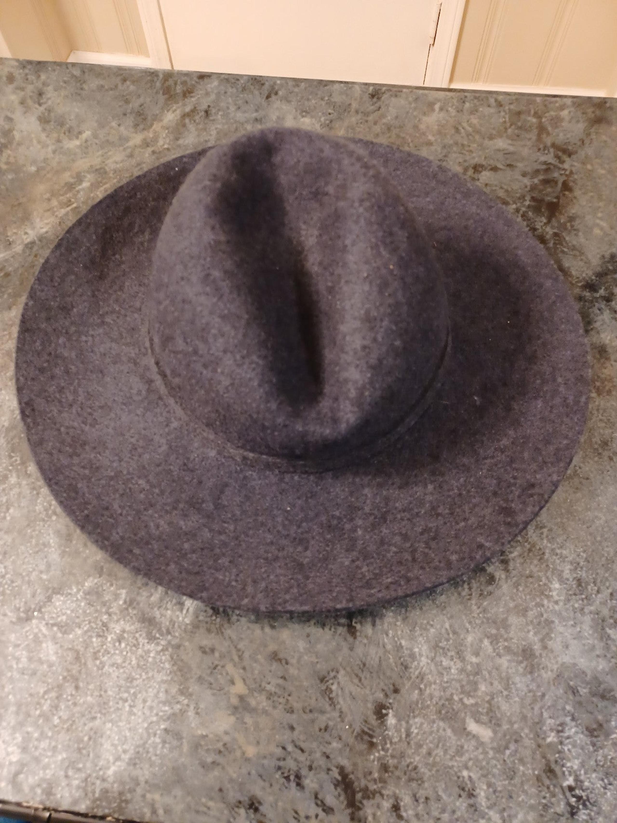 Banana Republic gray hats for women