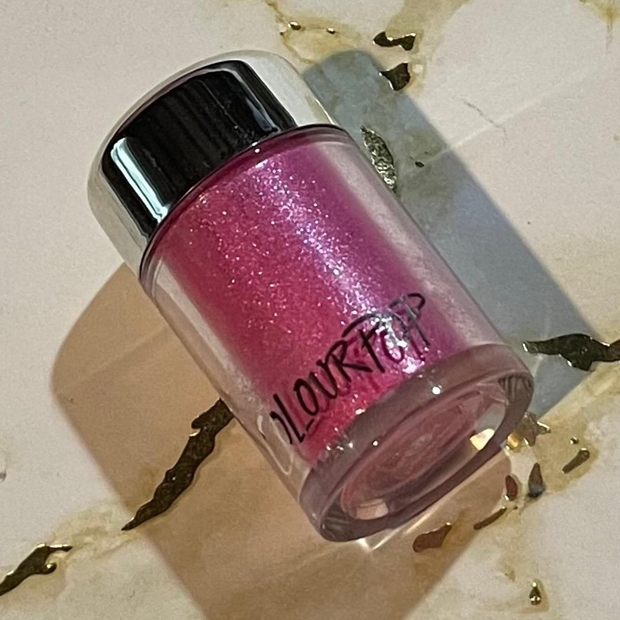 Colourpop Loose Pigment in PWR UP
