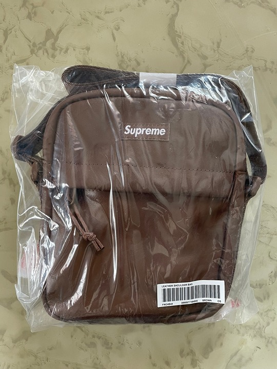 SUPREME Leather Crossbody Shoulder Bag Brown FW24 NWT SEALED