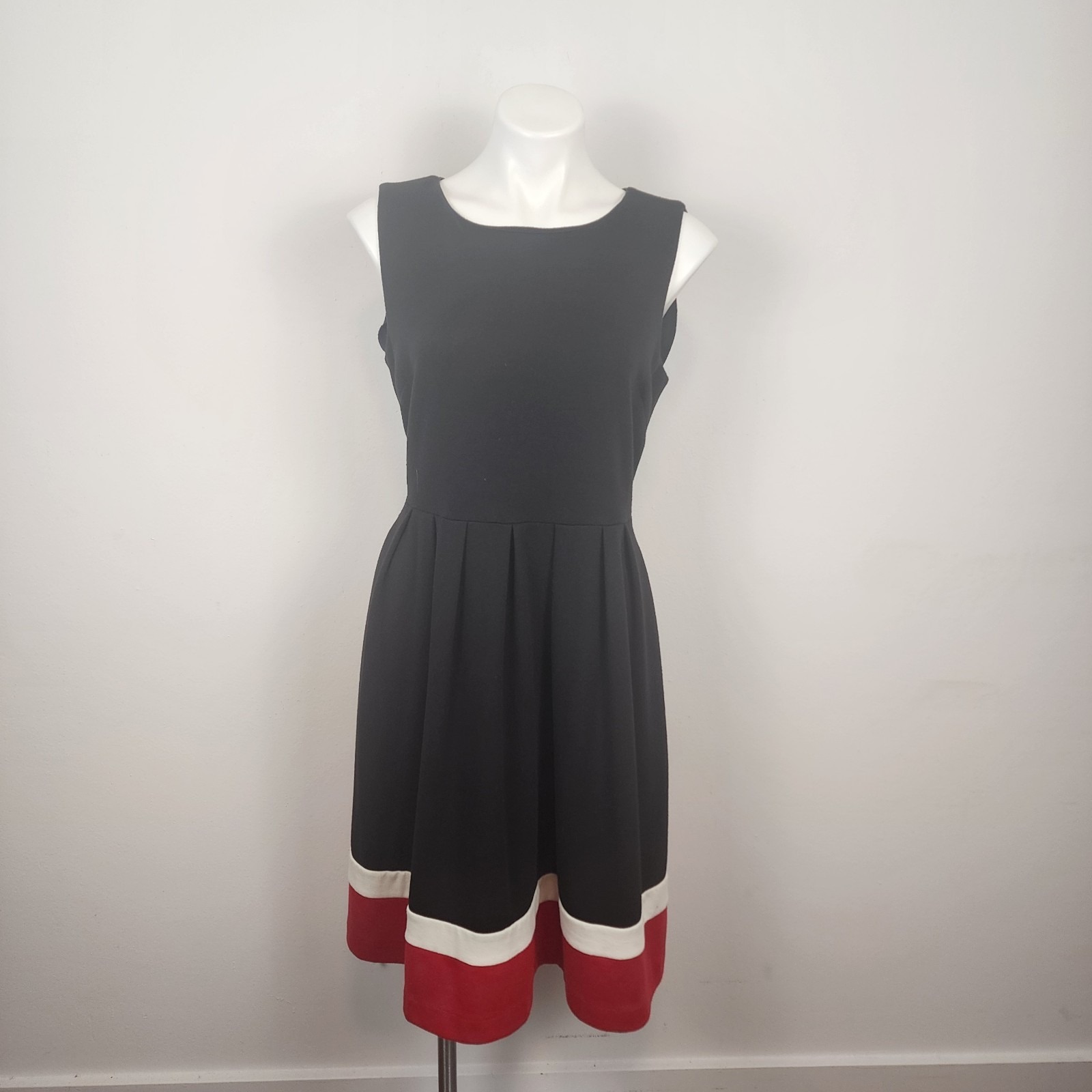 Oscar de la Renta Company Black Sleeveless Cocktail Dress Women's Size 12