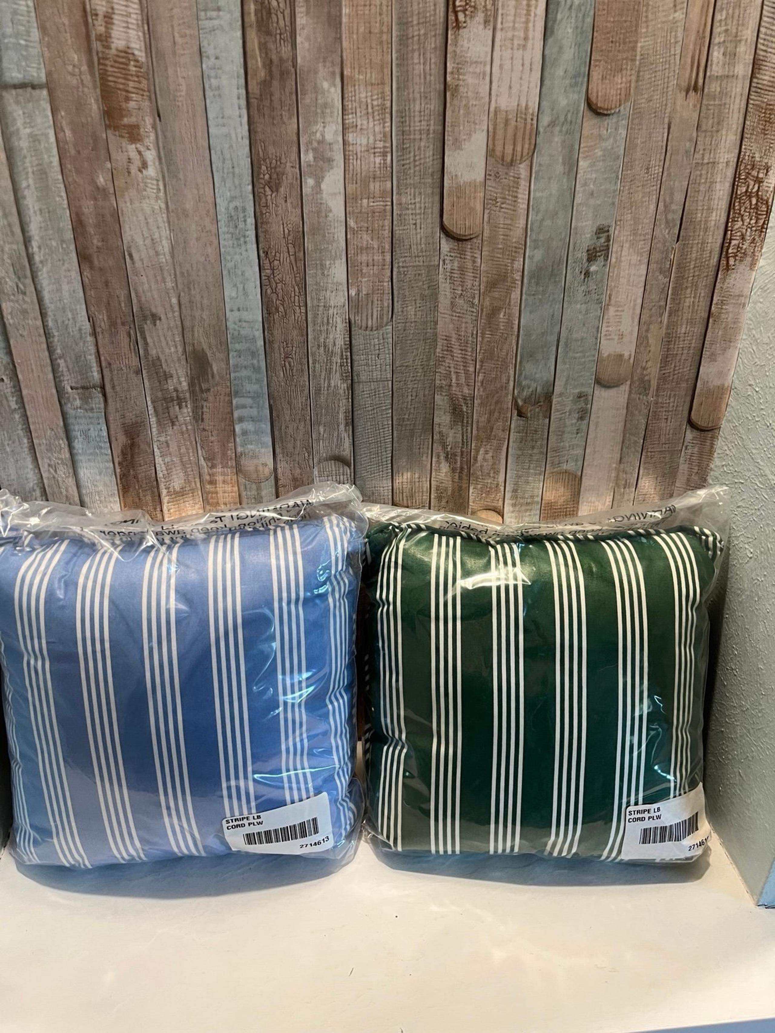 VINTAGE LONGABERGER PILLOWS (set of 2). Brand new!