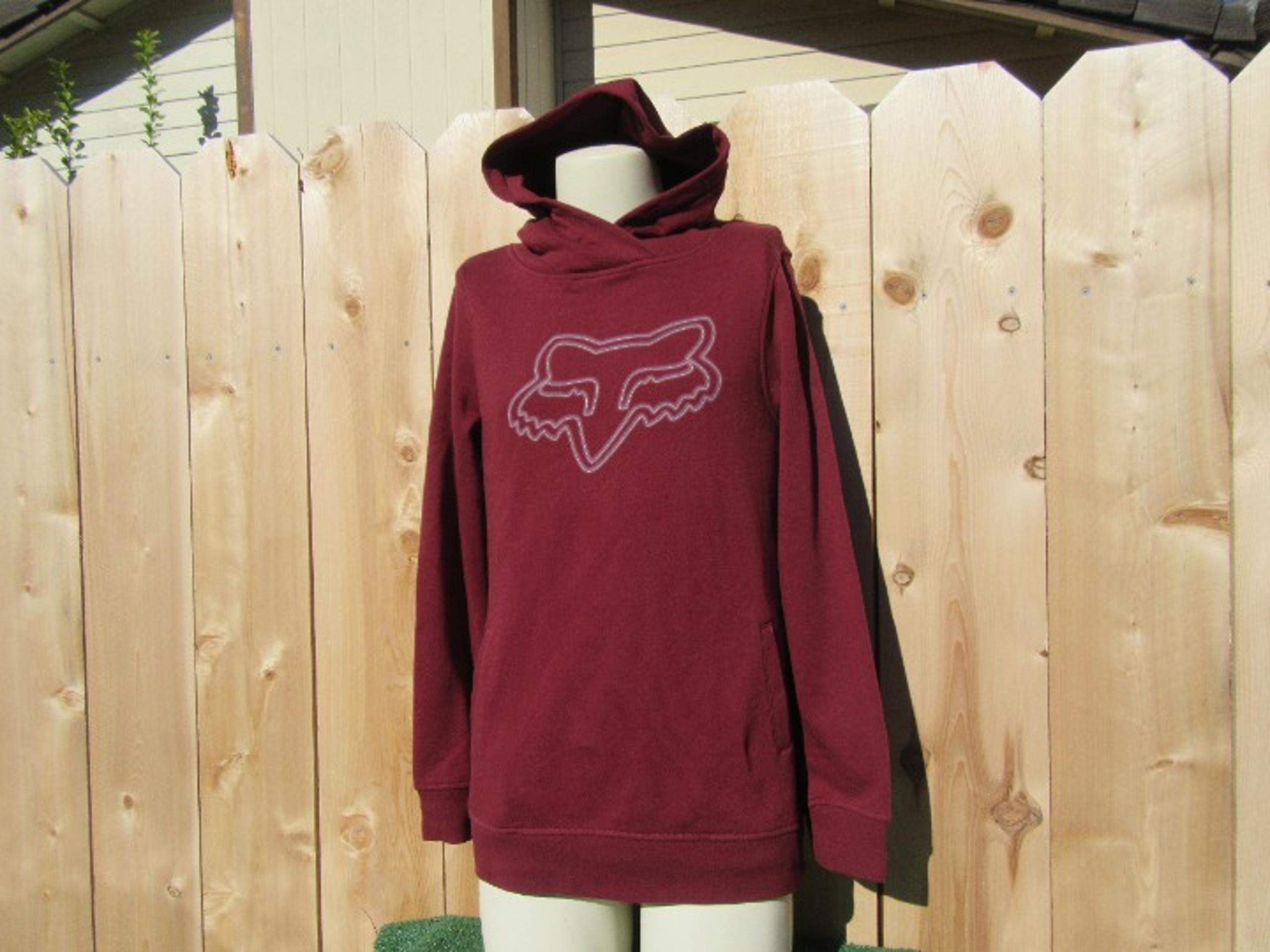 Brand New Fox Racing Afterglow Cranberry Pullover Fleece Hoodie Size Medium