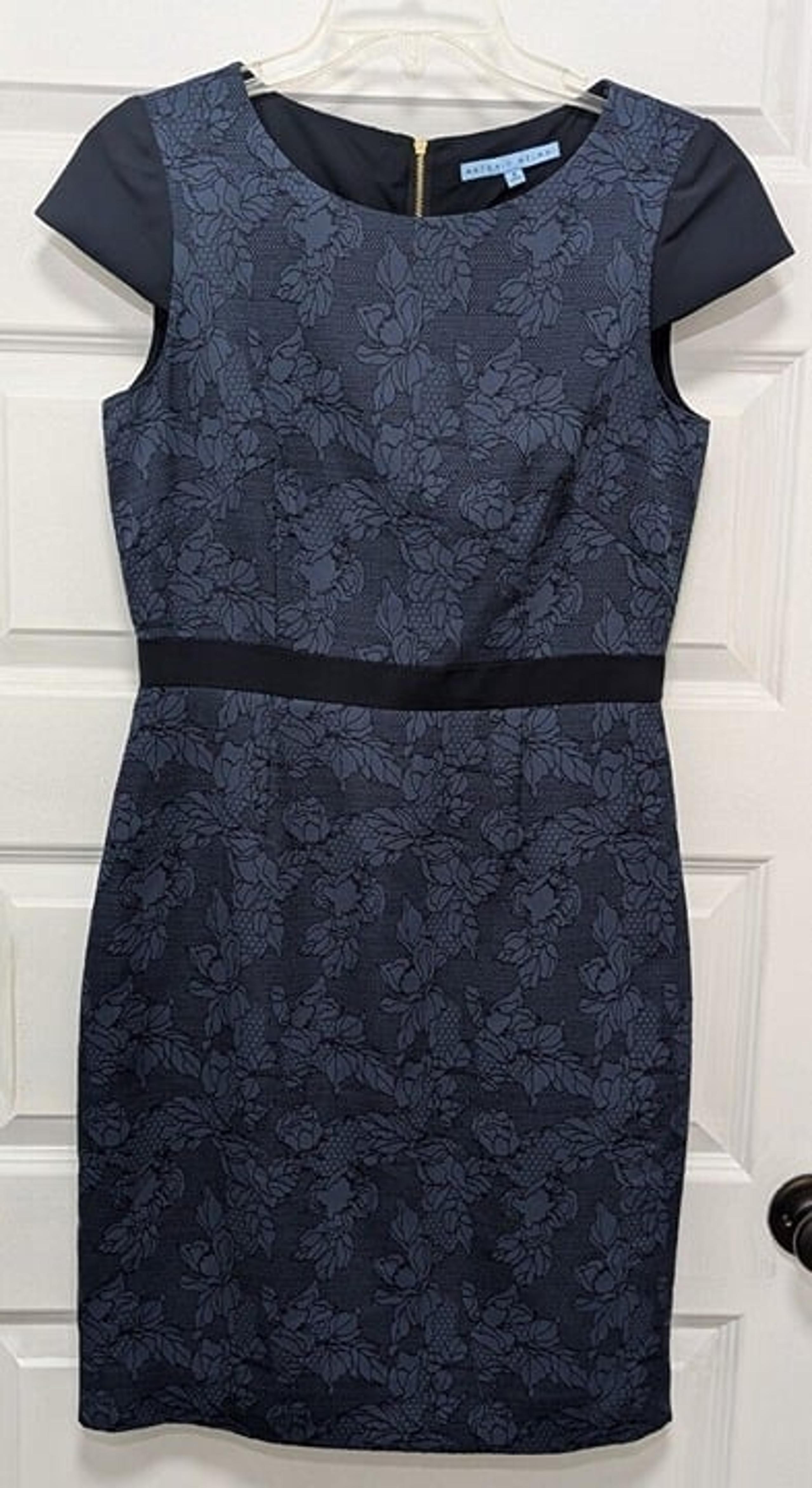 Antonio Melani Blue Navy Embellished Sheath Cap Sleeve Dress Size 6