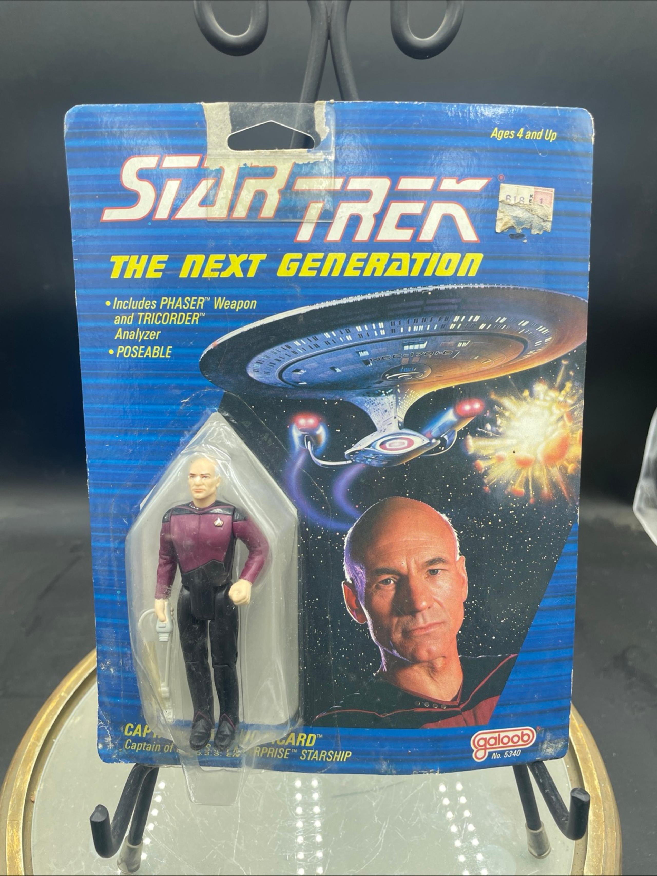 Star Trek The Next Generation Jean Luc Picard  Action Figure Galoob 1988 NIB