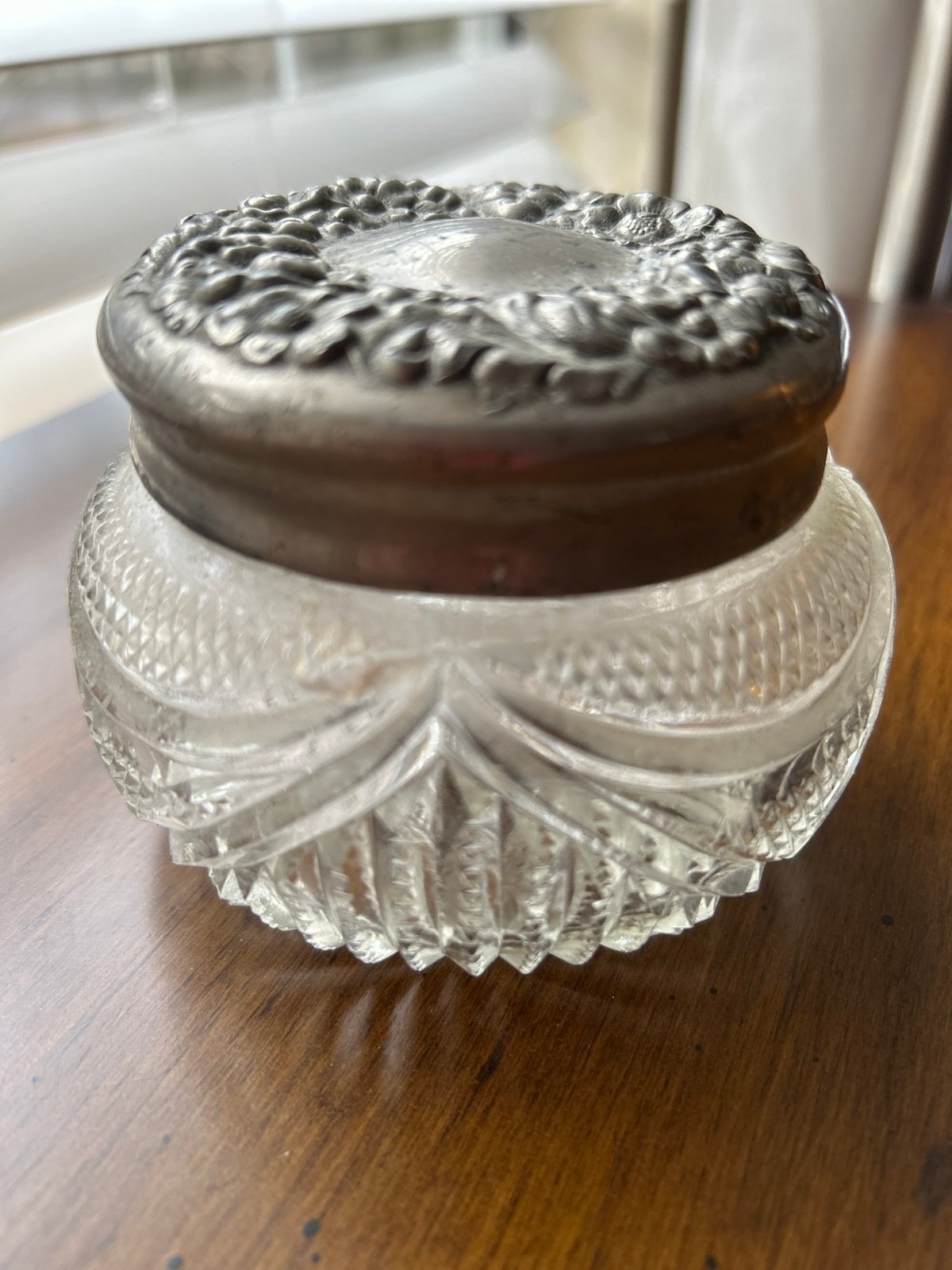 Vintage Pressed Glass Powder Jar w/Pewter-Plate Metal Floral Repousse Lid