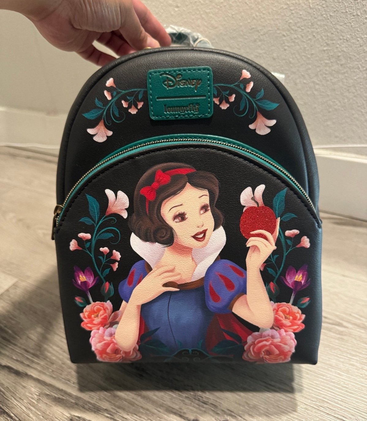 Loungefly Snow white Floral Mini Backpack