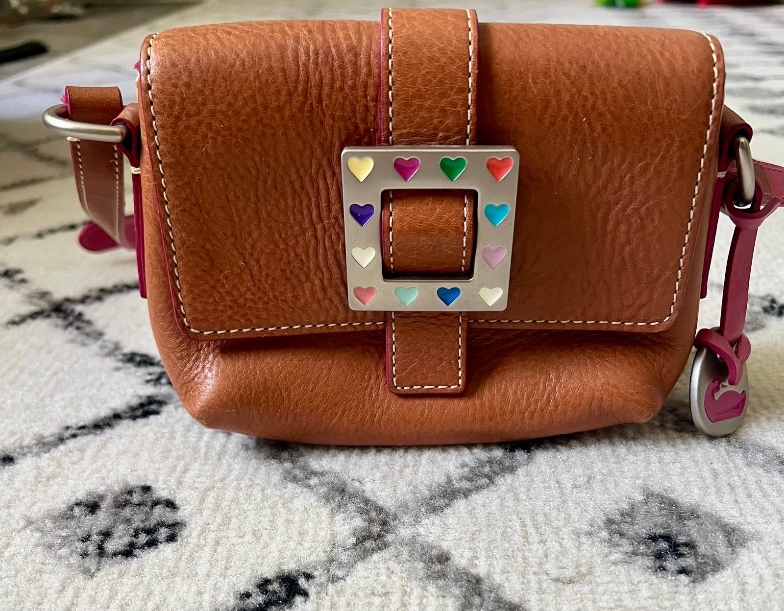 DOONEY BOURKE Crossbody Vintage Mini Tan Enamel Hearts Motif Buckle Y2K 90's Bag