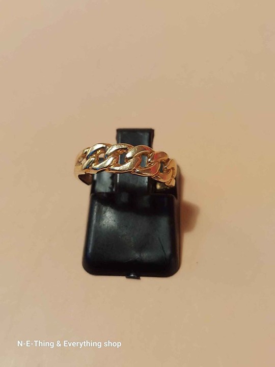 Vintage 10k CI Toe Ring