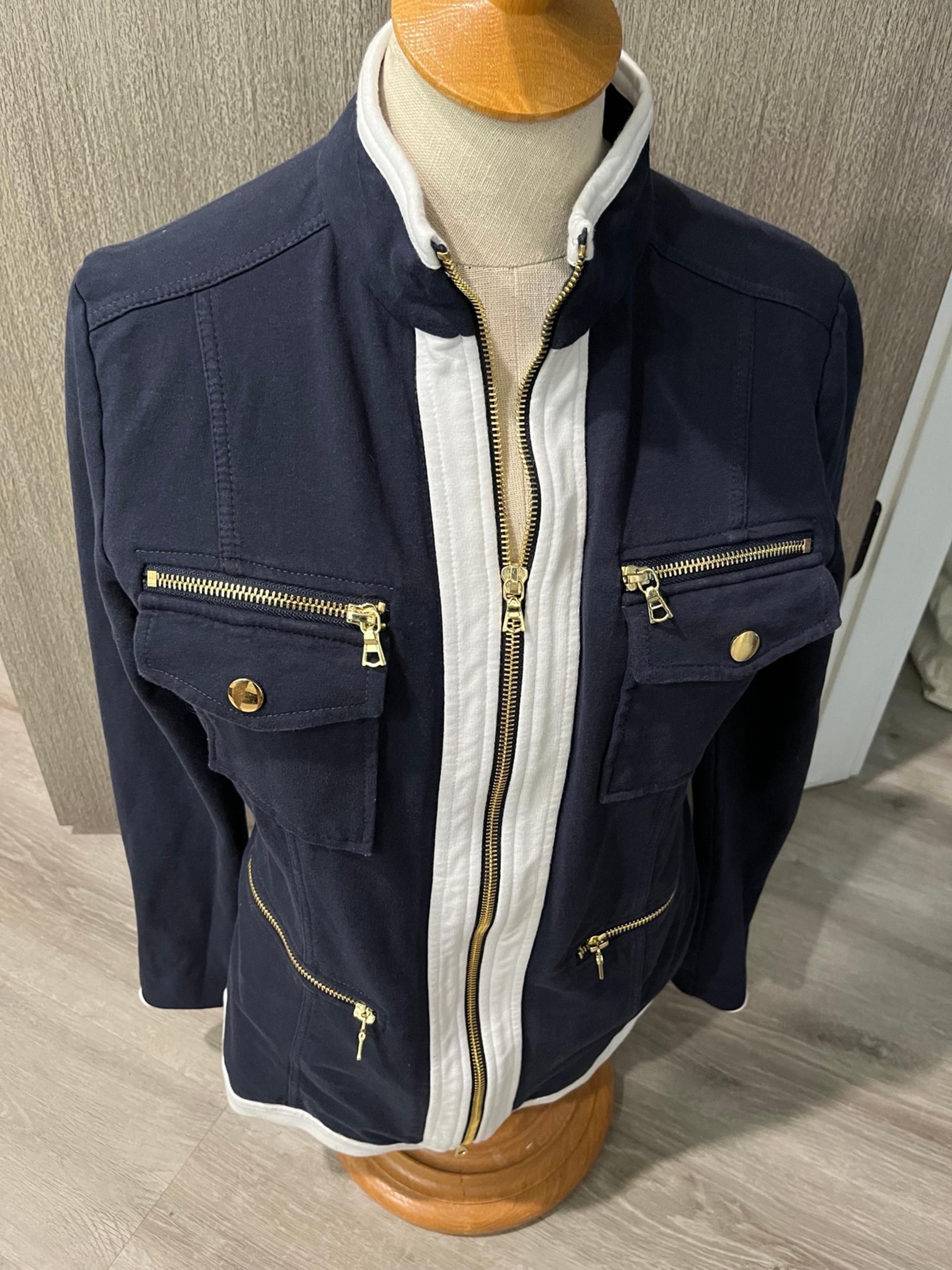 Women’s sport set