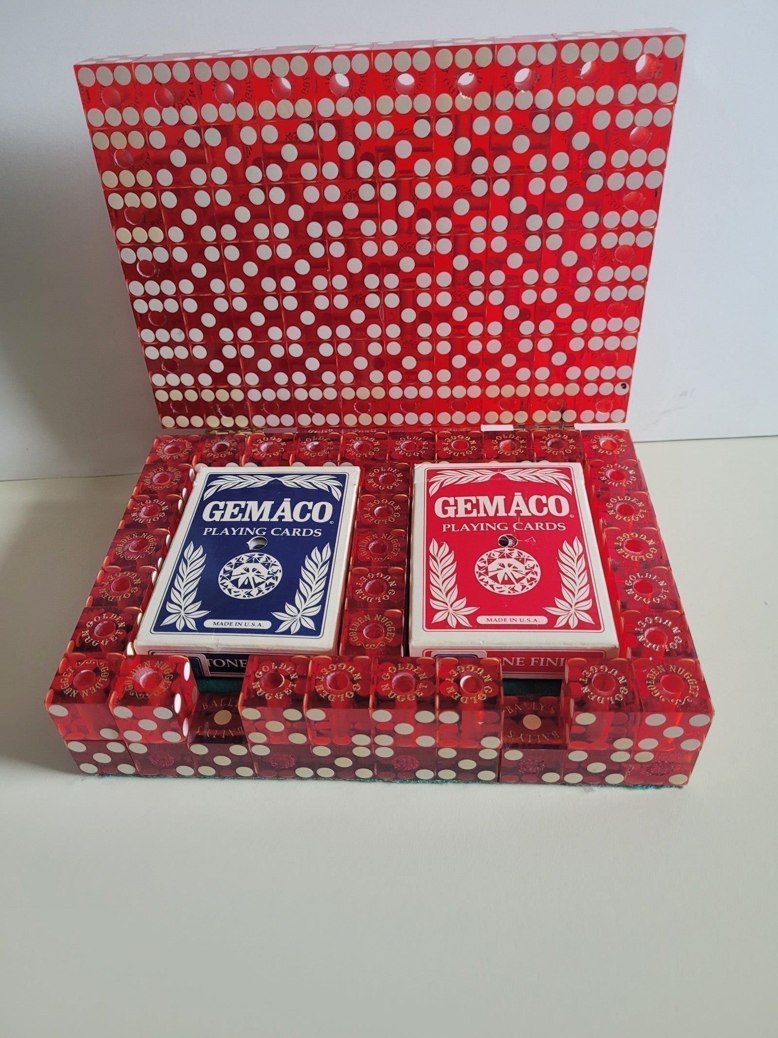 Hand Made Casino Dice 2 Deck Card Holder Golden Nugget