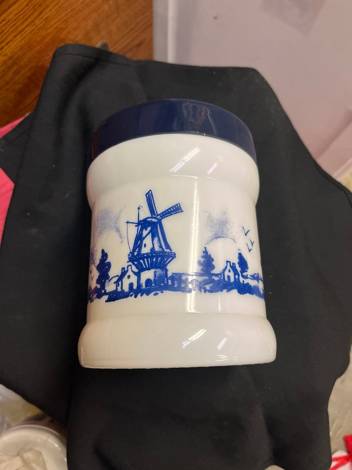 Opaline Milk Glass Cigar Jar Valkenswaard Holland