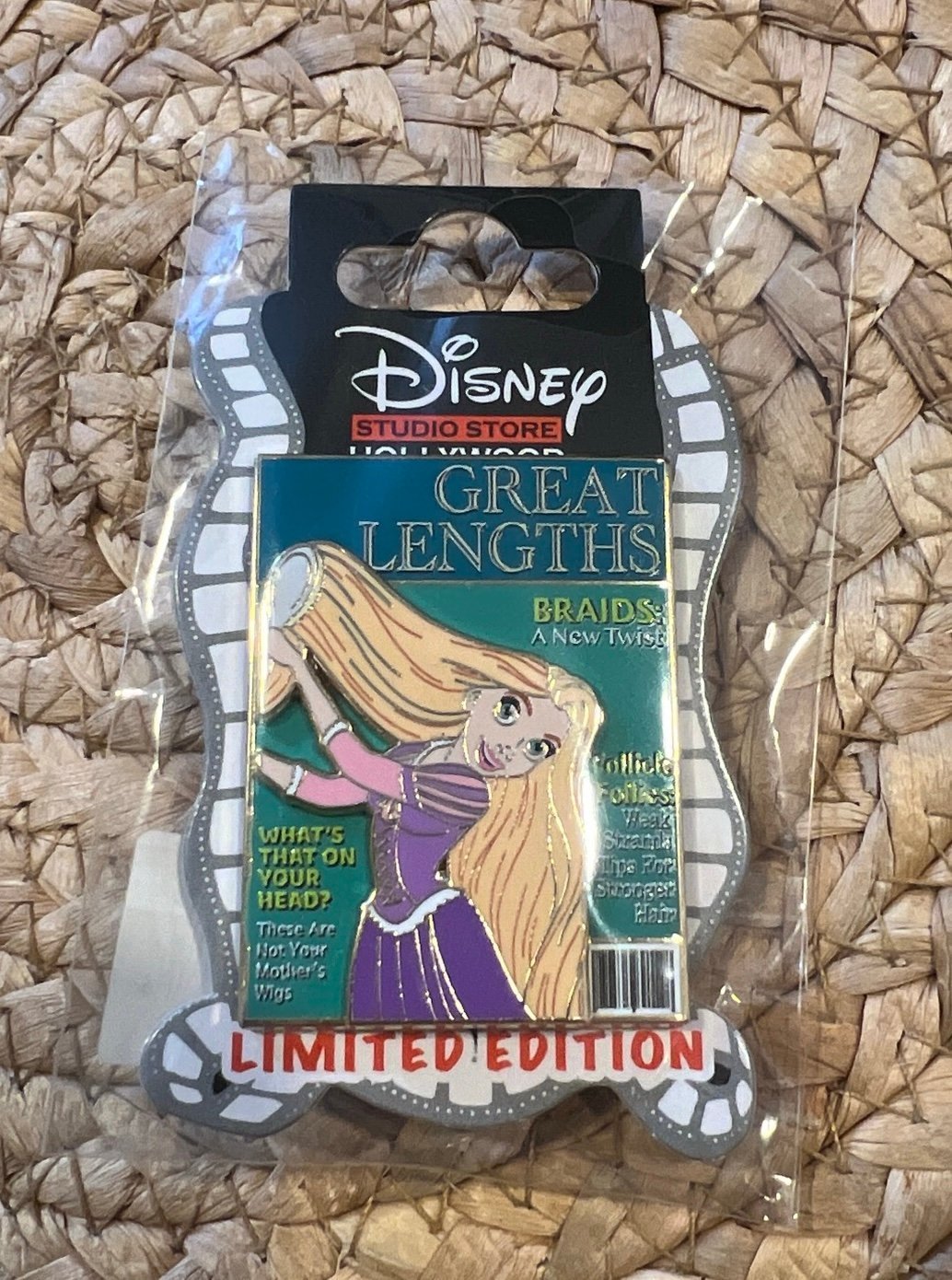 Disney D23 Expo 2024 Fan Event DSSH DSF Magazine Cover Tangled Rapunzel Pin