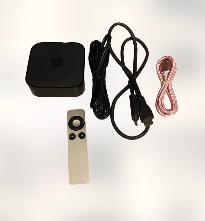 Apple TV A1625 with hdmi USB remote and power cord tested