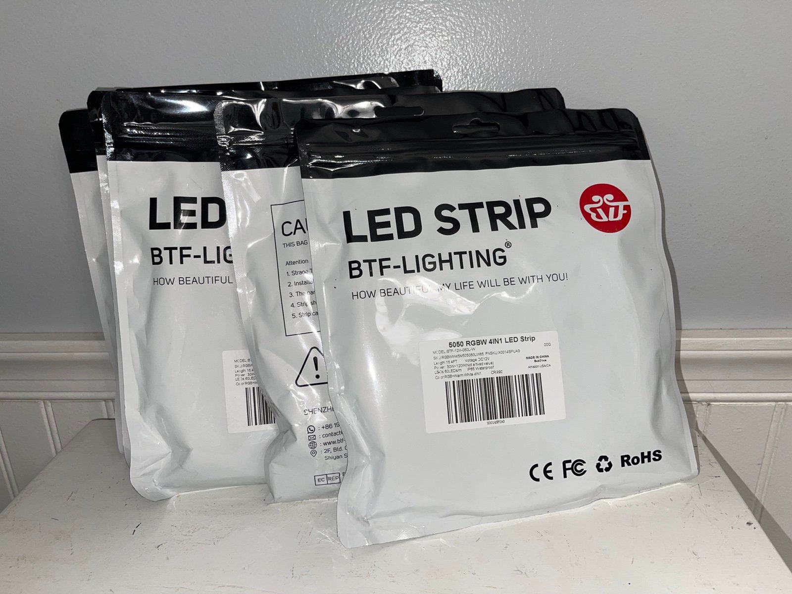 led strip lights (6 packs)