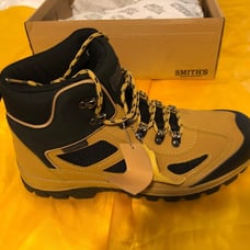 New men’s Smith waterproof shock absorbing boots retail 219