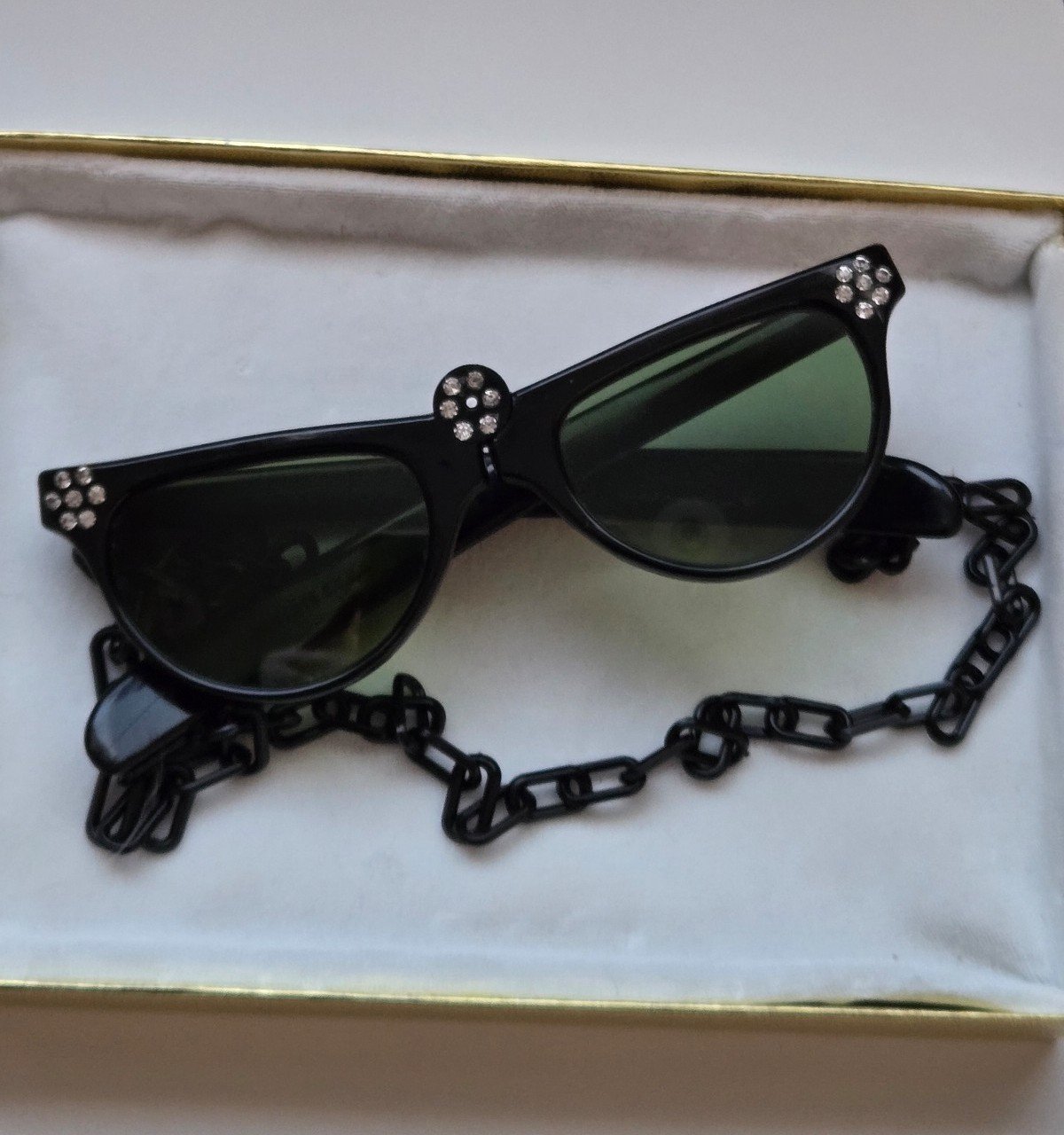 Vintage 1960's (Brevete S.G.D.G) Rhinestone Sunglasses
