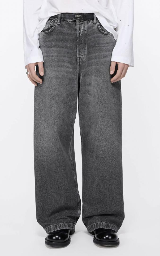 Acne Studios 1989 Ash Black size 28/30 straight leg