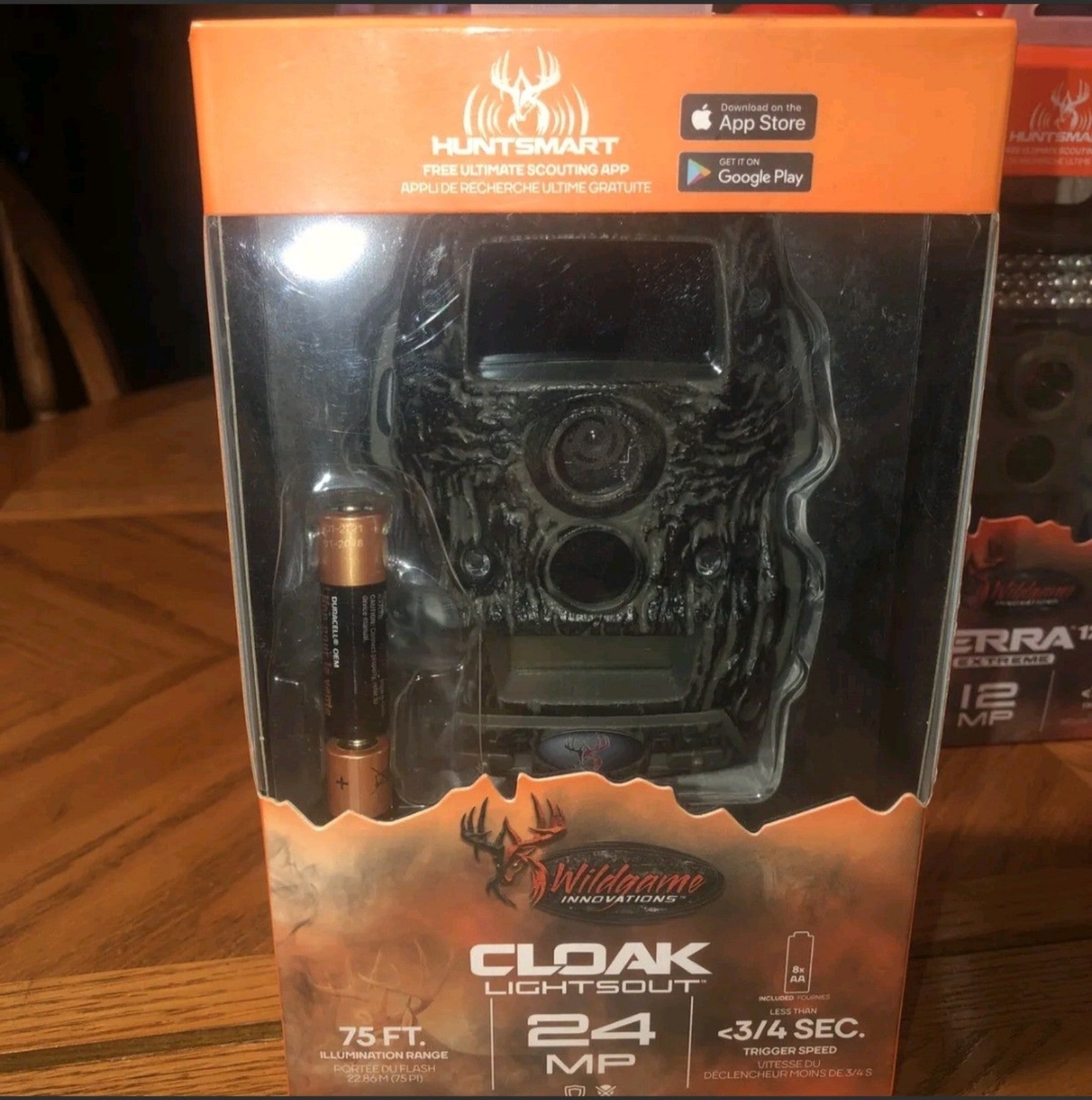 Wildgame INNOVATIONS CLOAK Lightsout 24MP Scouting Camera K24B20W26-21