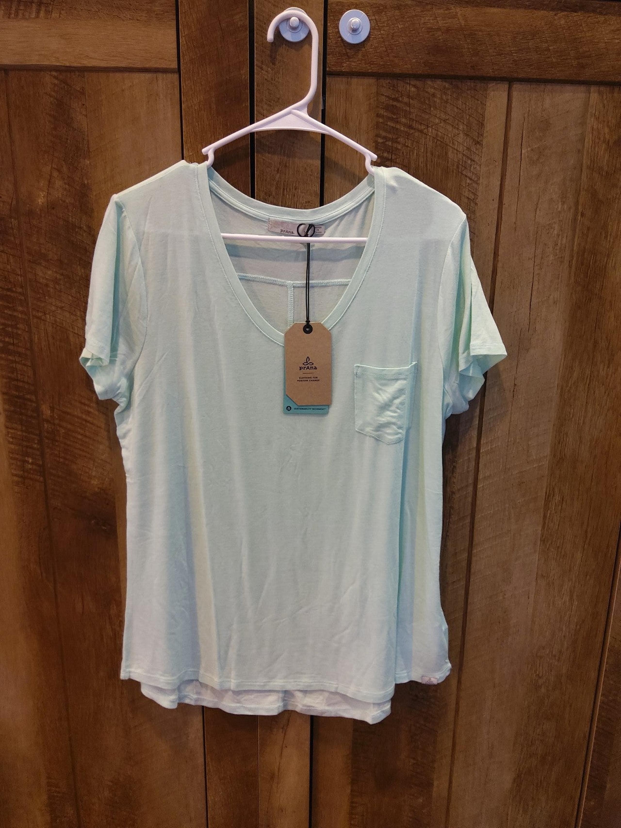 PrAna Women's NWT Foundation Short Sleeve V-Neck - XL