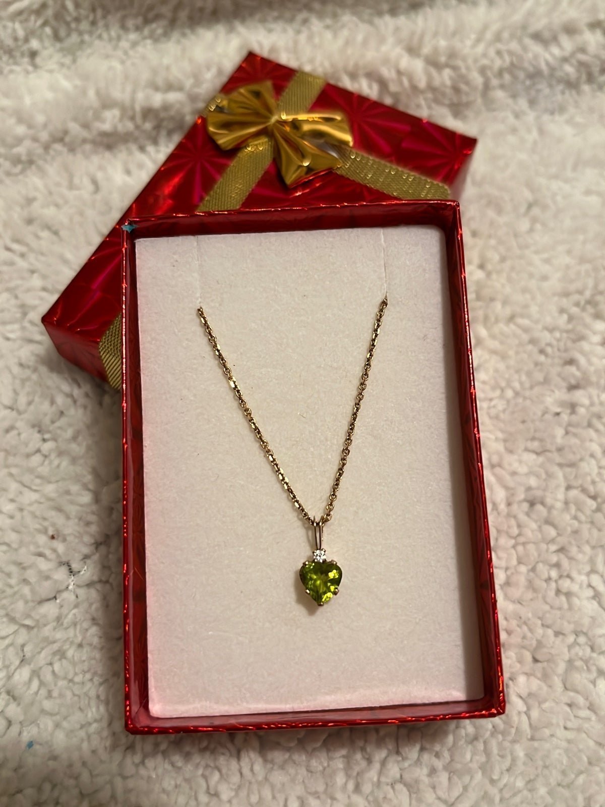 Gold 14k necklace and pendant