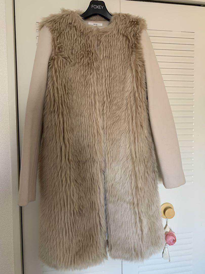 REYC Beige Fur Coat Sleeveless