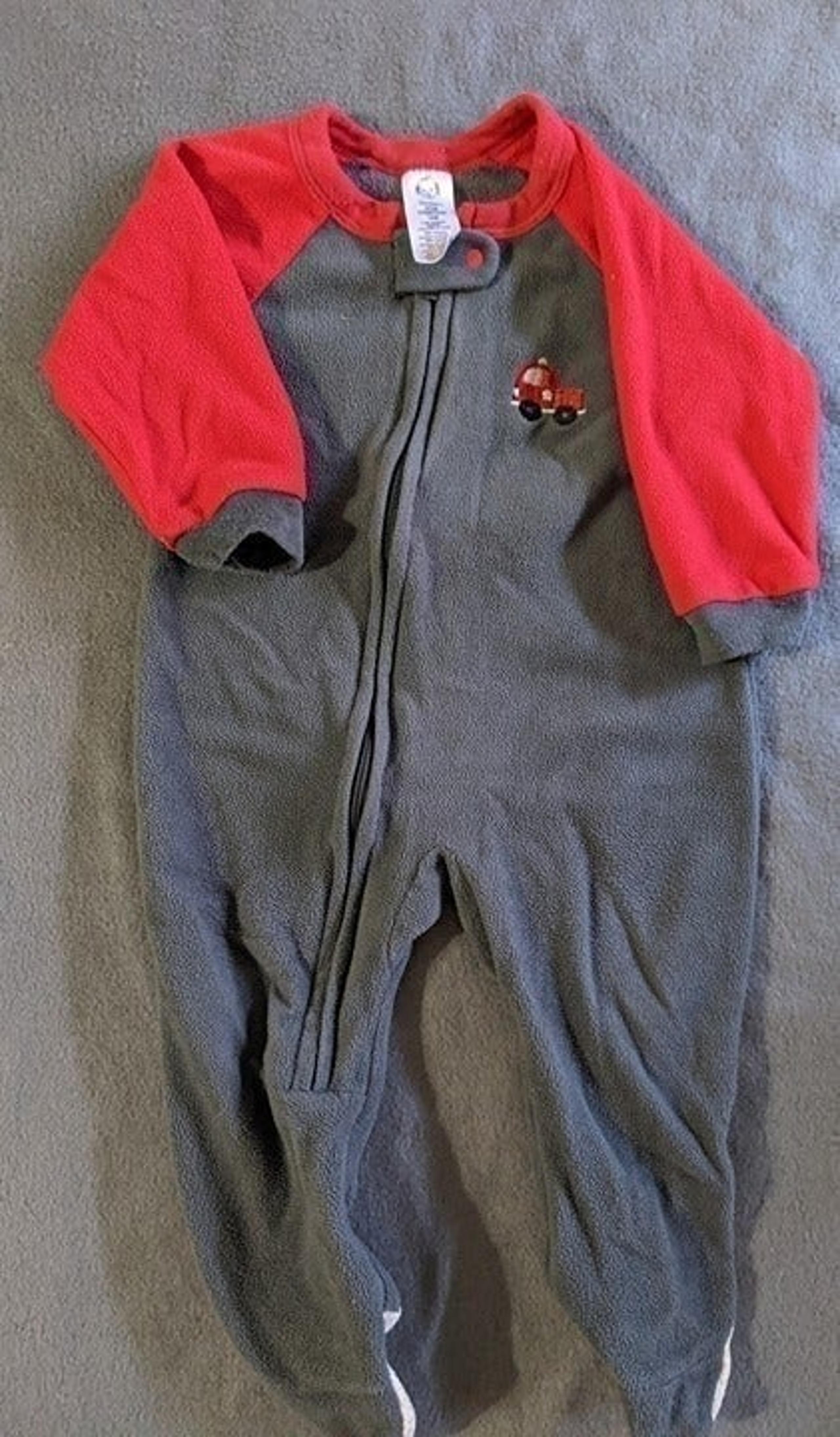 Gerber fire truck one piece footed zip up sleeper pajamas size 18 months