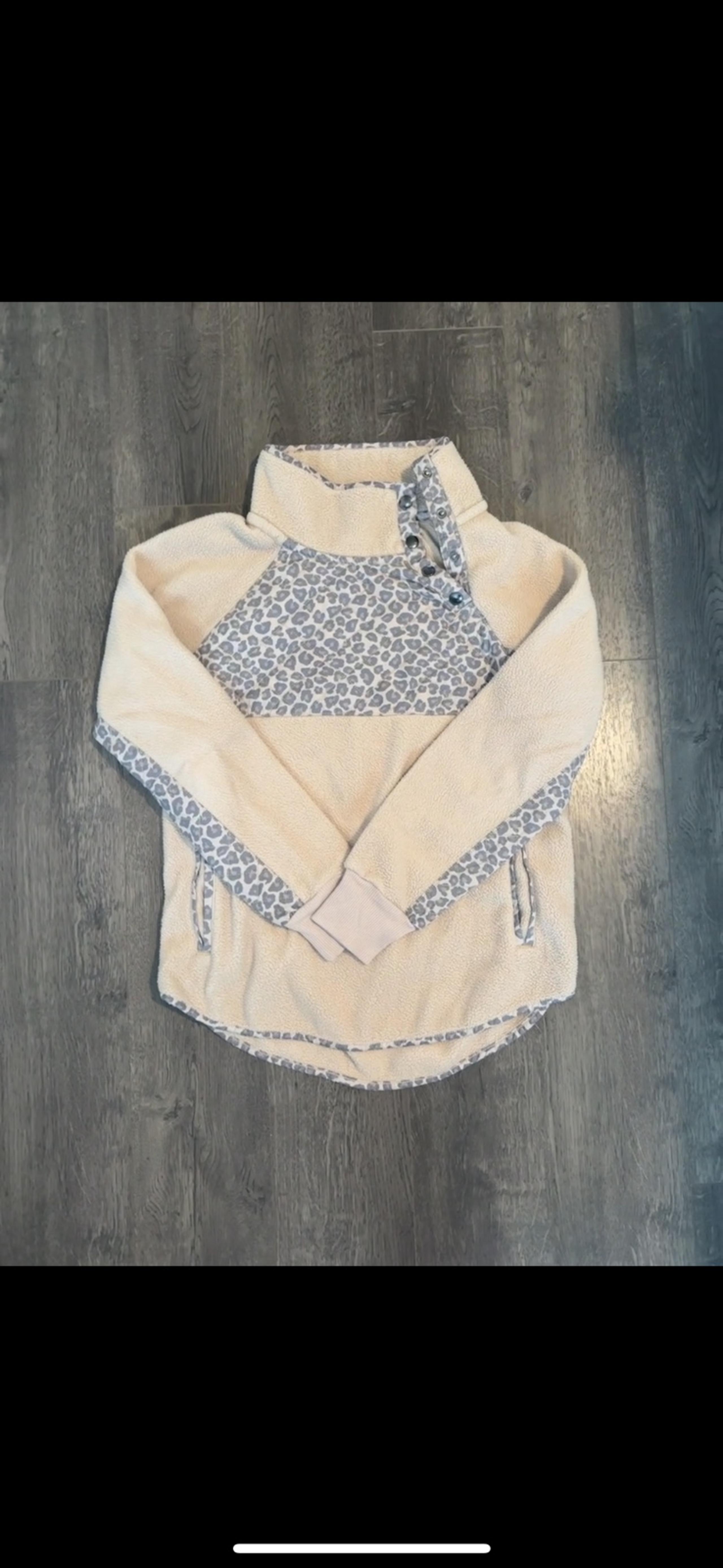 Abercrombie & Fitch Fleece