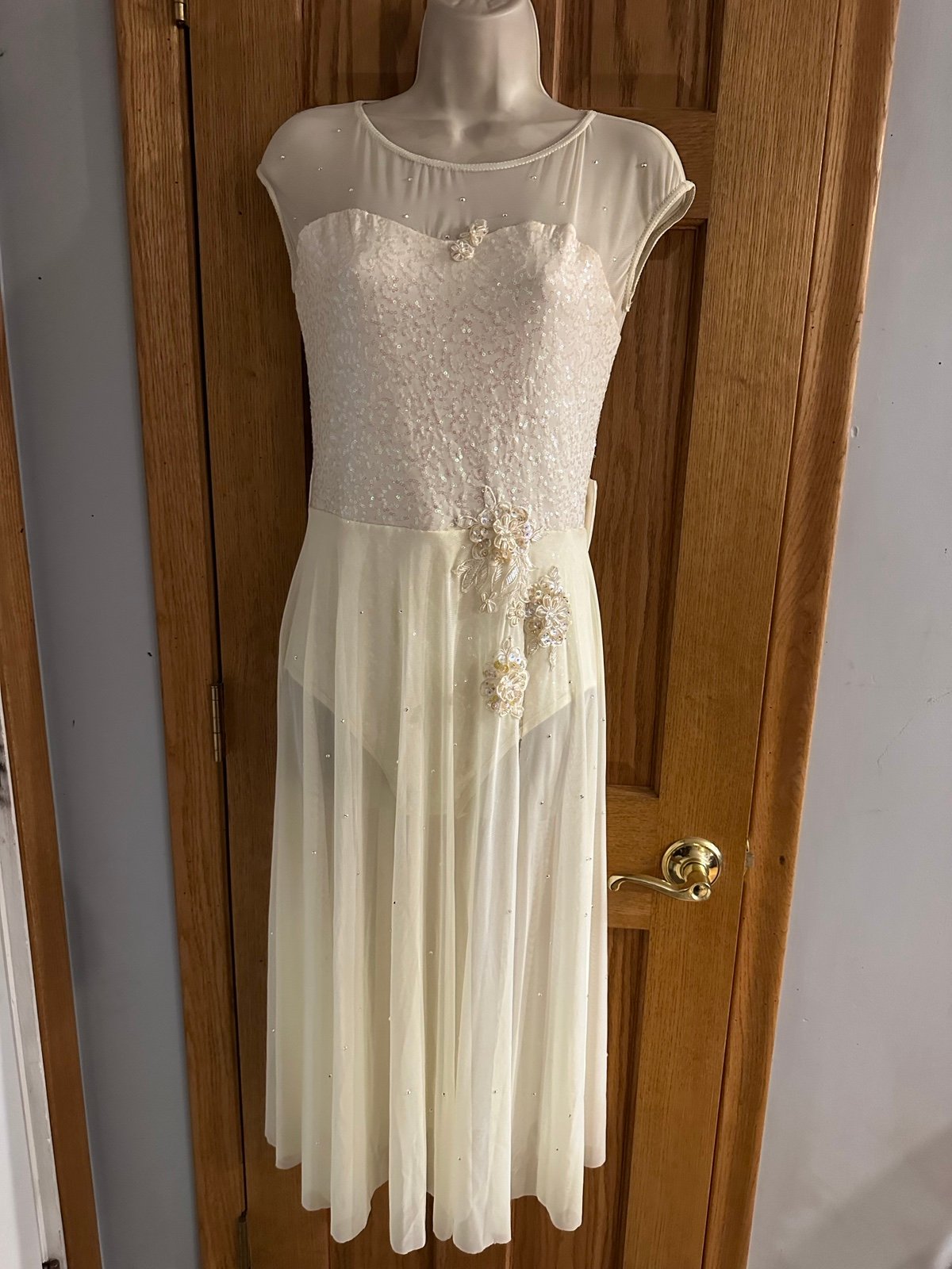 WEISSMAN INTO THE MEADOW IVORY RHINESTONE SEQUIN LYRICAL DANCE COSTUME MEDIUM MA
