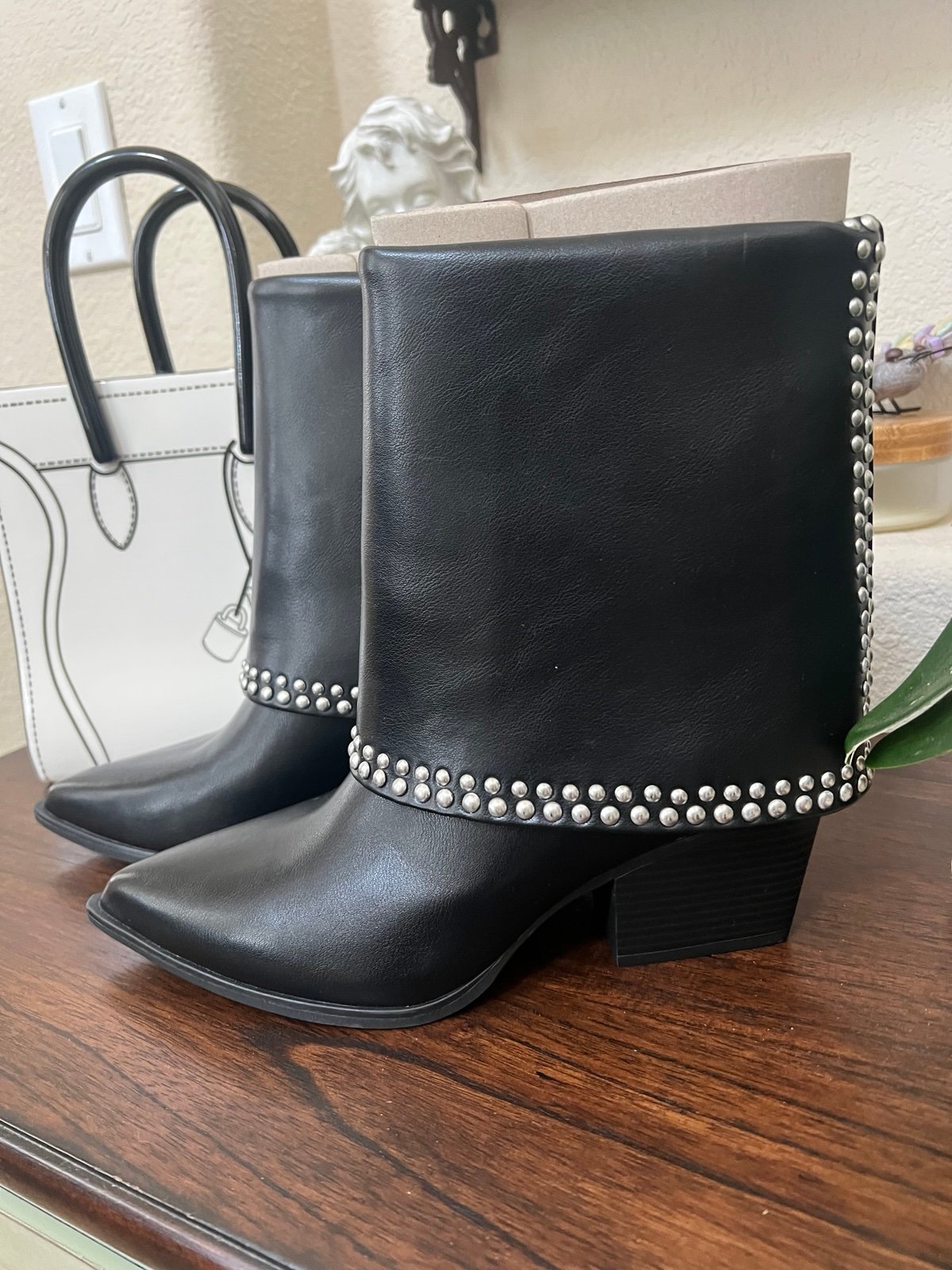 WOMENS ROYCE FOLD
OVER BOOT