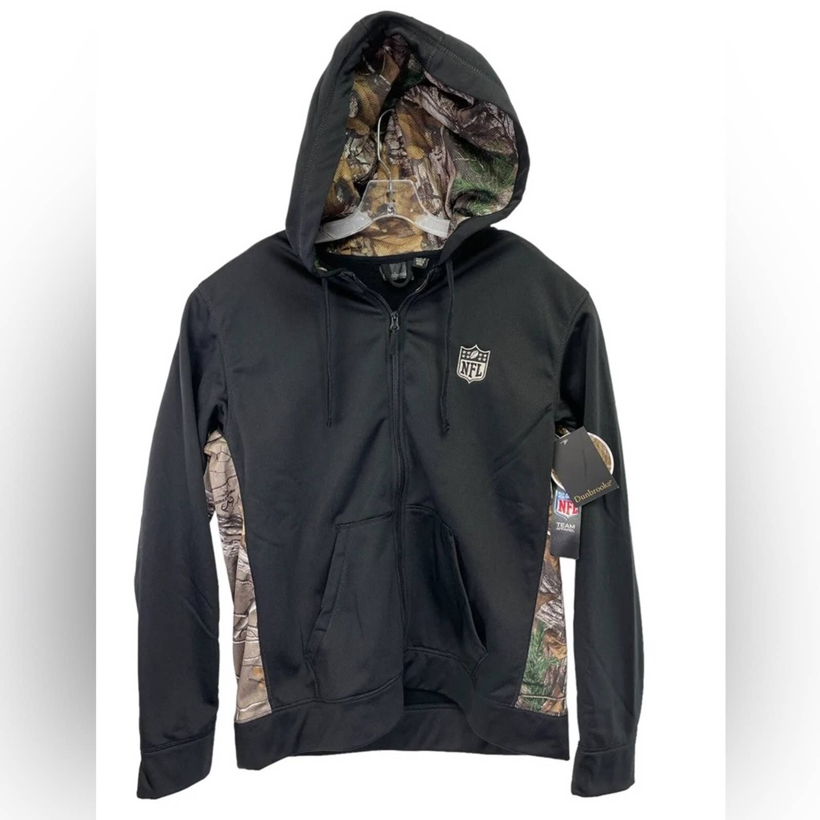 Dunbrooke hoodie top