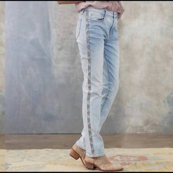 NWT DRIFTWOOD Audrey High Rise Straight Jean