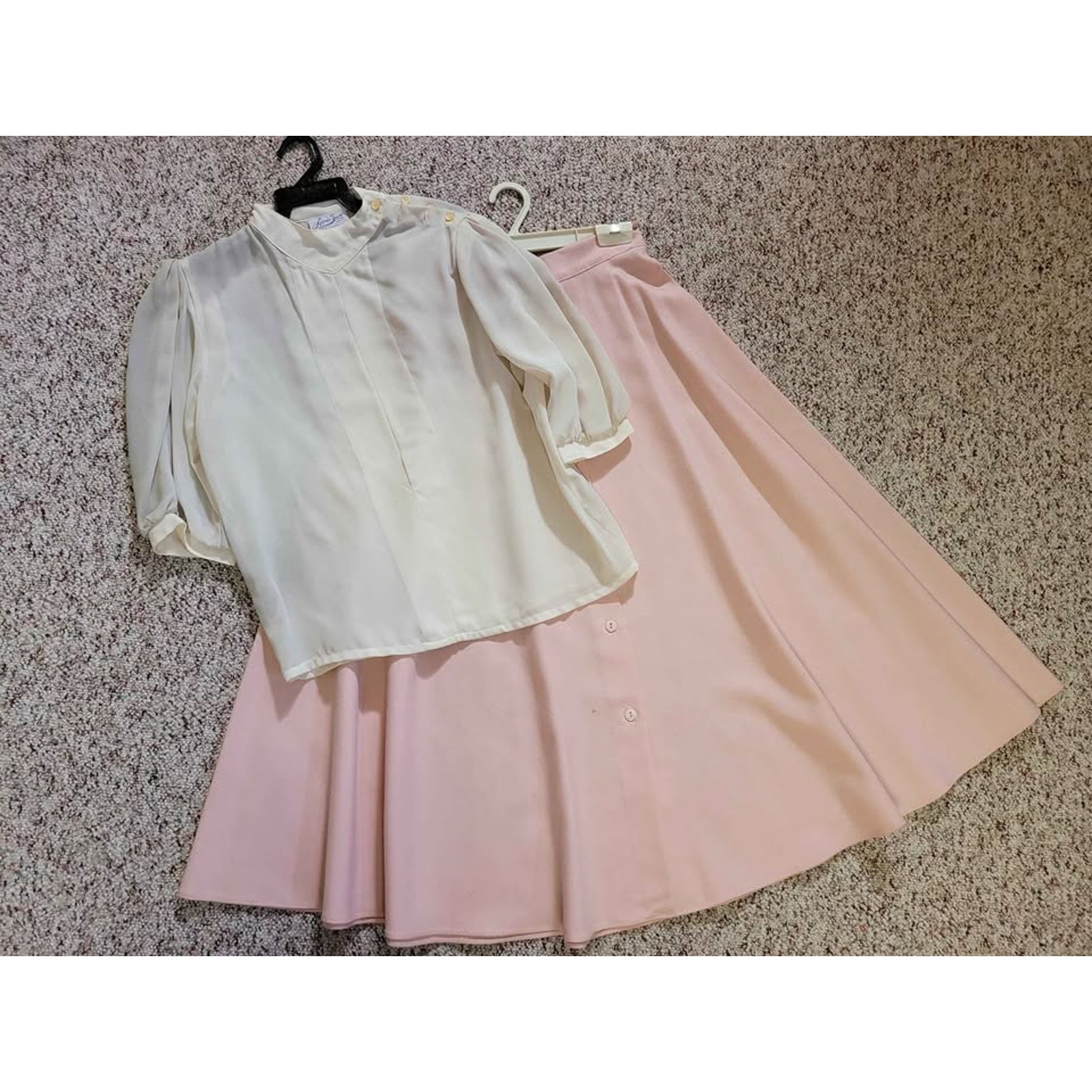 Vintage Pink Aline Pleated Button Up Skirt & Hidden Button Elbow Blouse 8/10