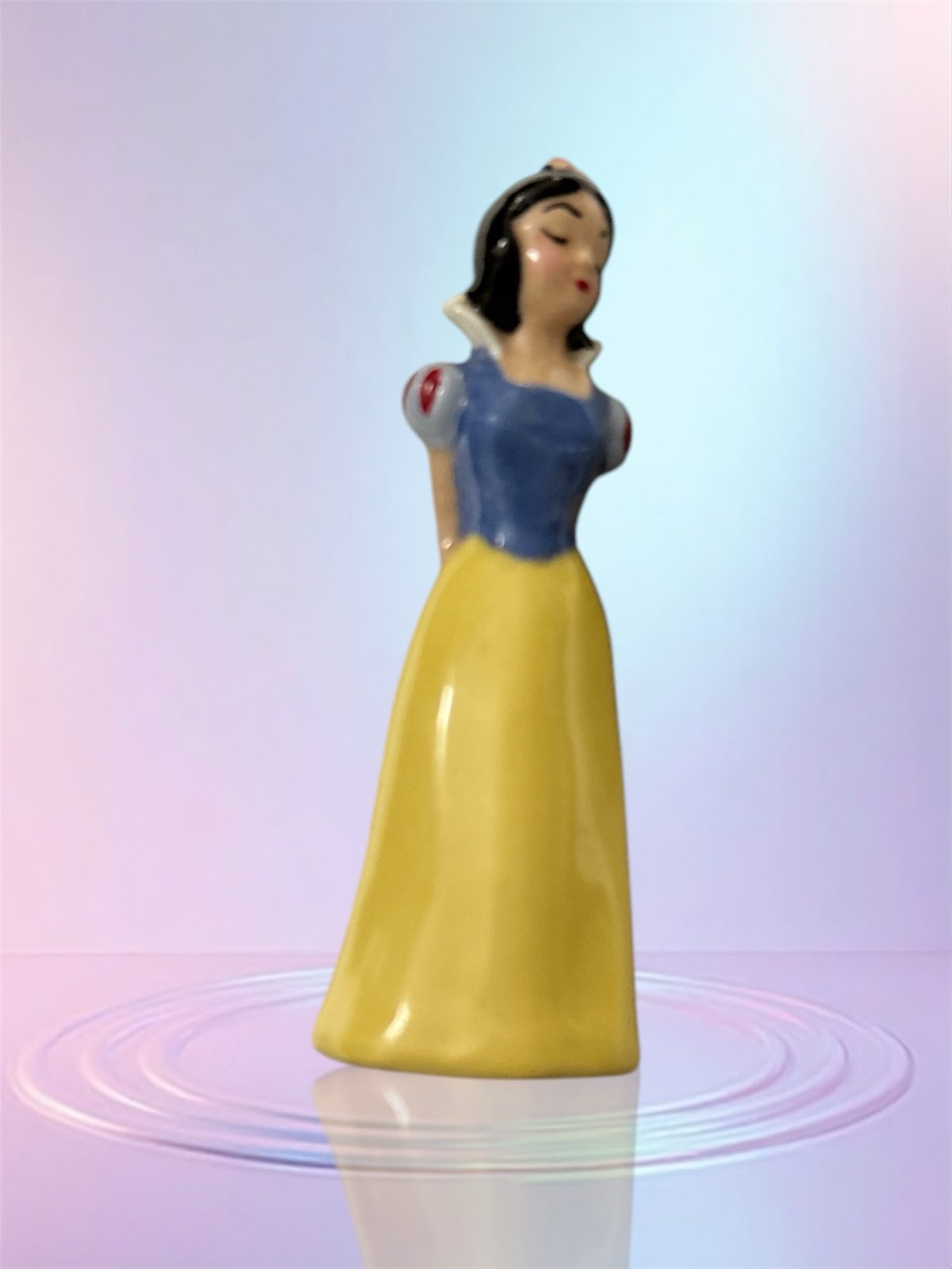 Hagen Renaker Snow White and the Seven Dwarfs Figurines