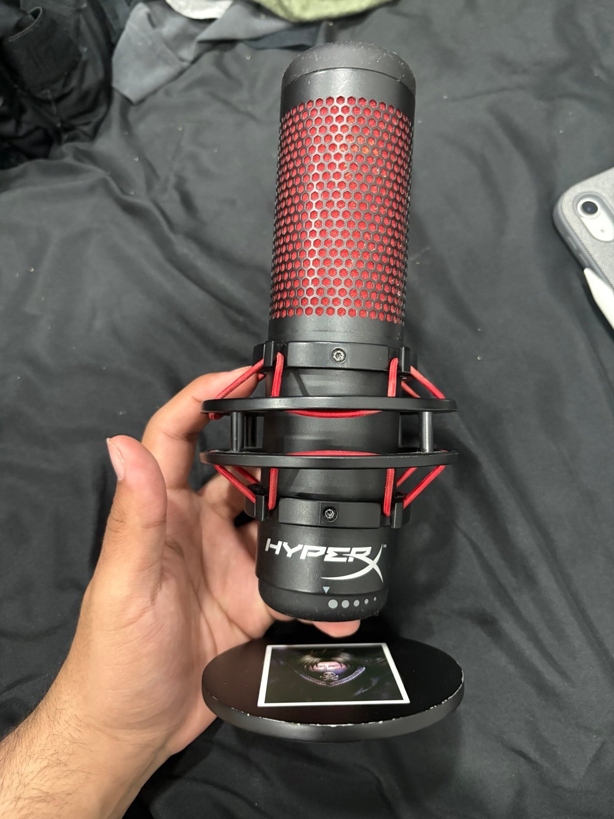 Quadcast HyperX microphone