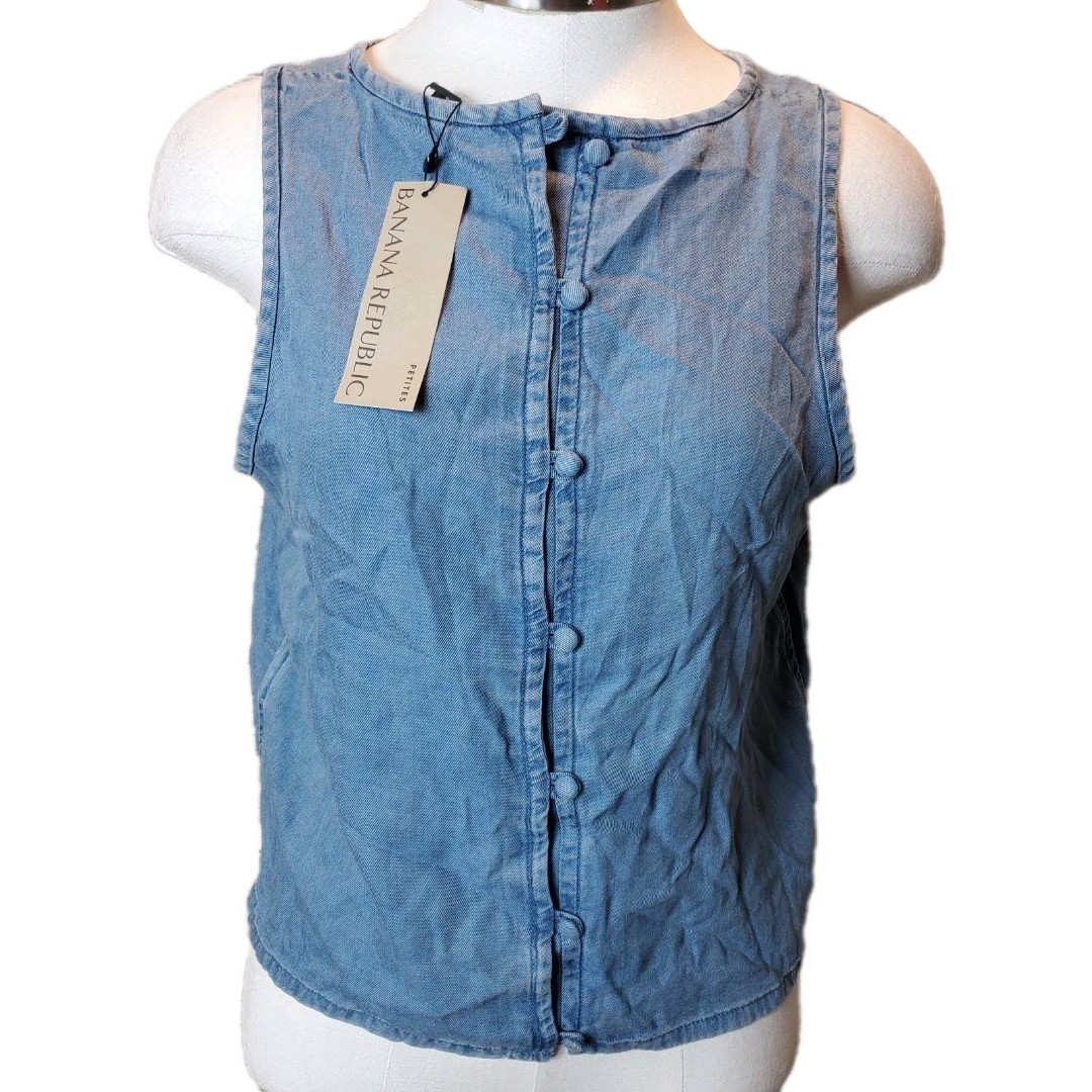 Banana Republic Blue Tencel Denim Button Down Top Size Small Petite NWT