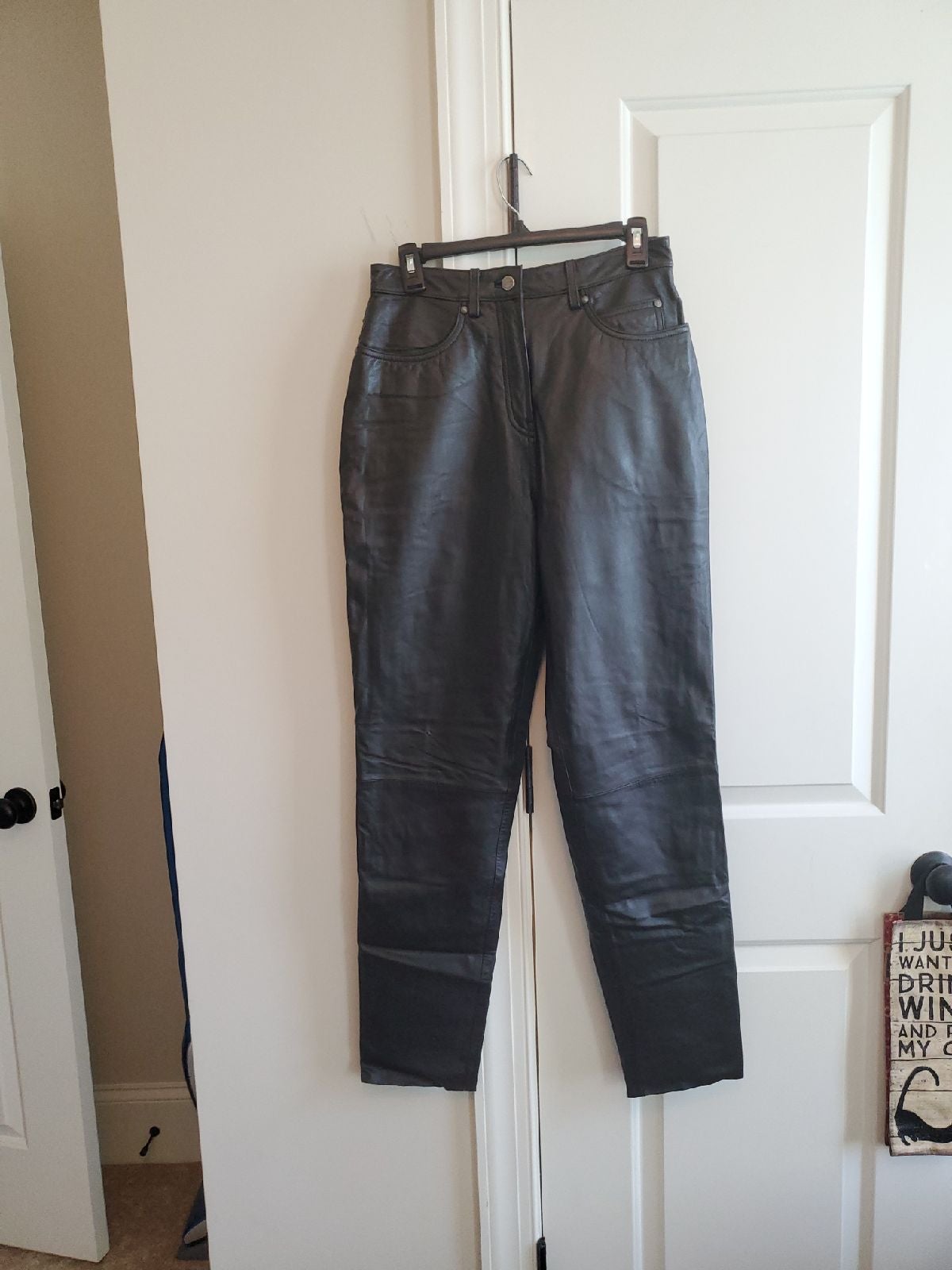 nwt women's black harley Davidson leather pants 10