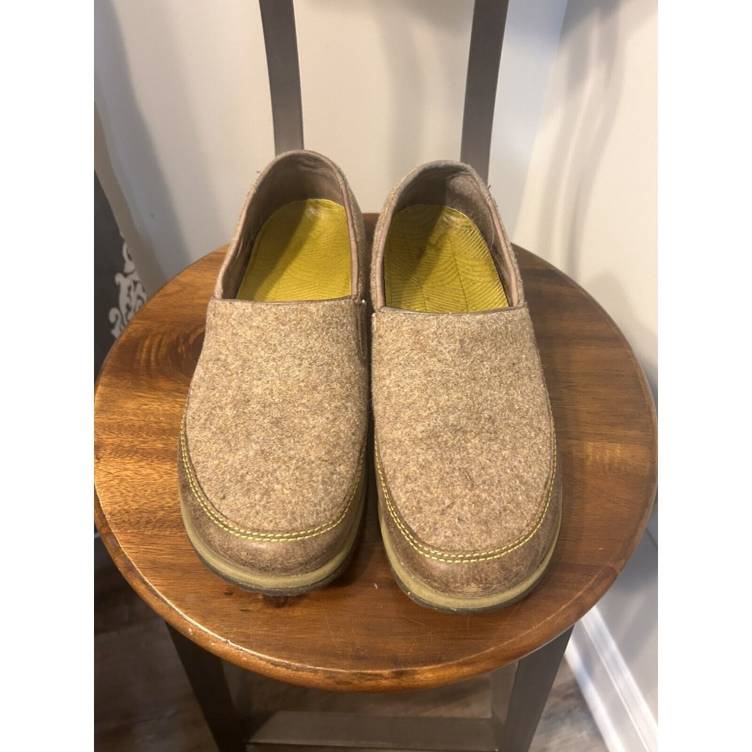 Chaco Sloan wool and leather clogs Slip On Sandstone Citron Women’s Size 9 EU 40