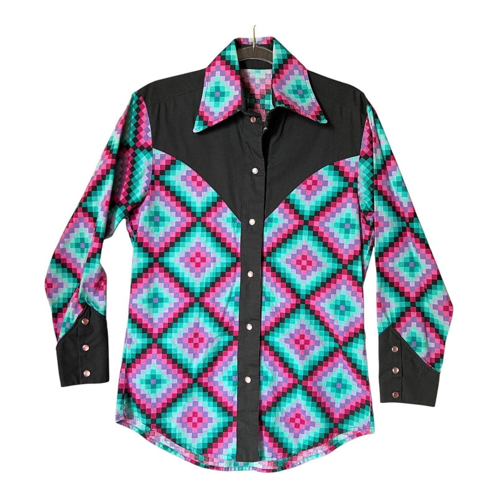 Retro Western Pearl Snap Shirt Womens M Diamond Pixel 70s Festival Rainbow Indie