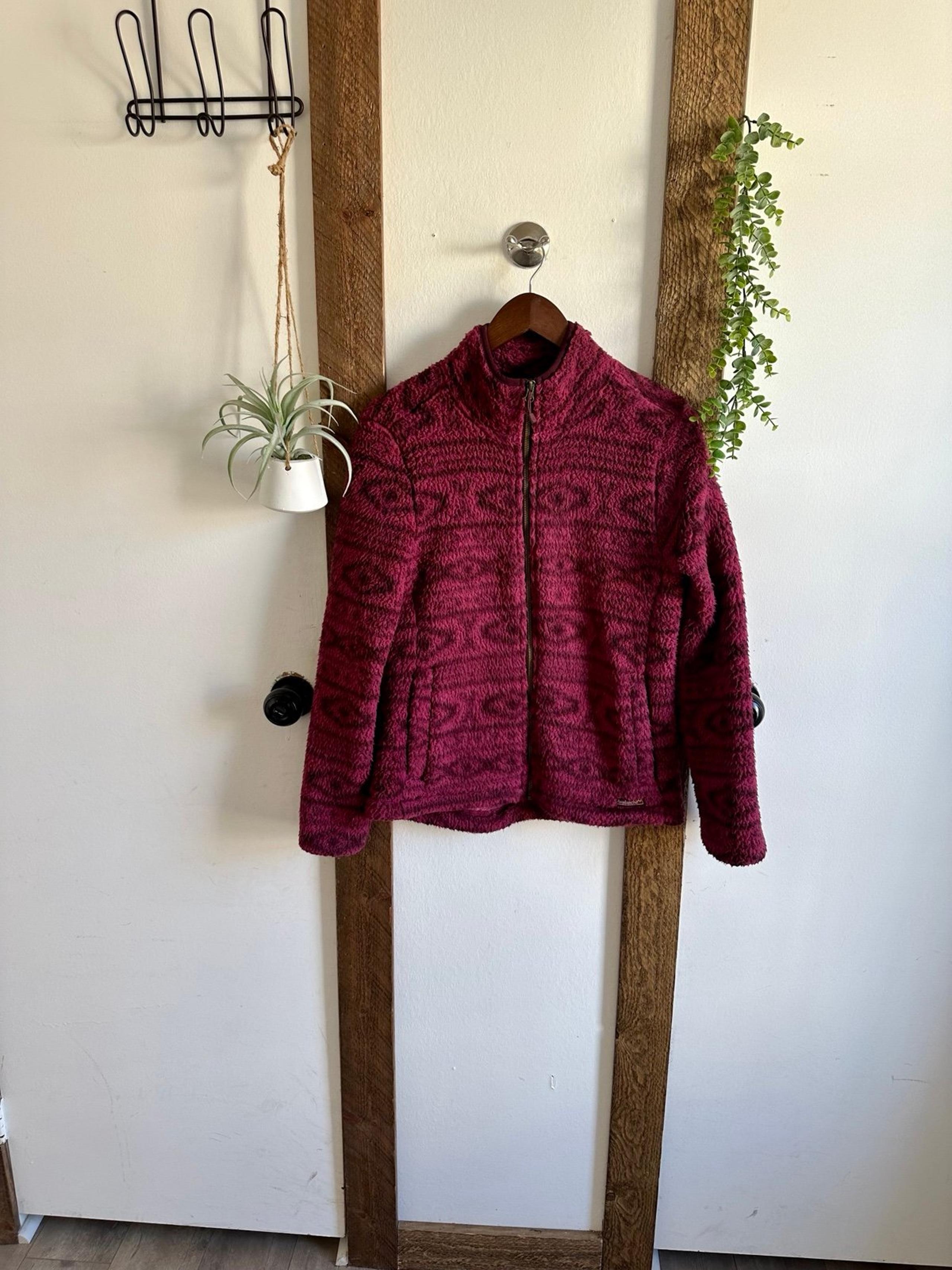 Avalanche Women’s Cozy Southwest Print Tribal Burgundy Fleece Jacket Full Zip
Be