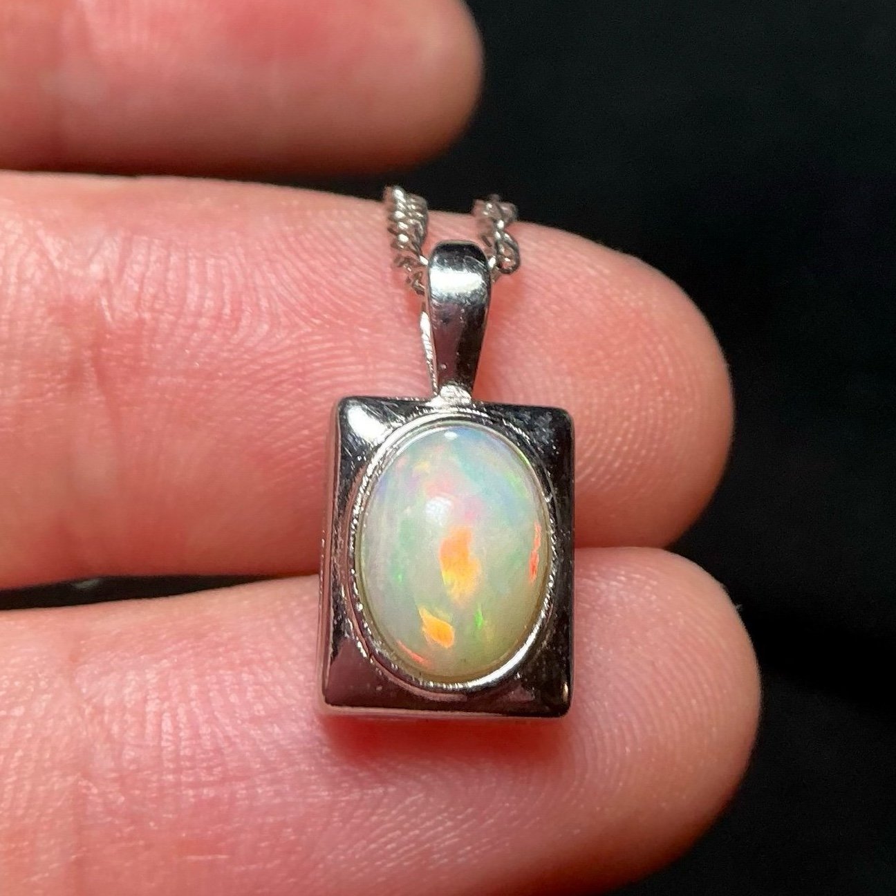 Ethiopian Natural White Fire Opal Gemstone Pendant Necklace 925 Sterling Silver