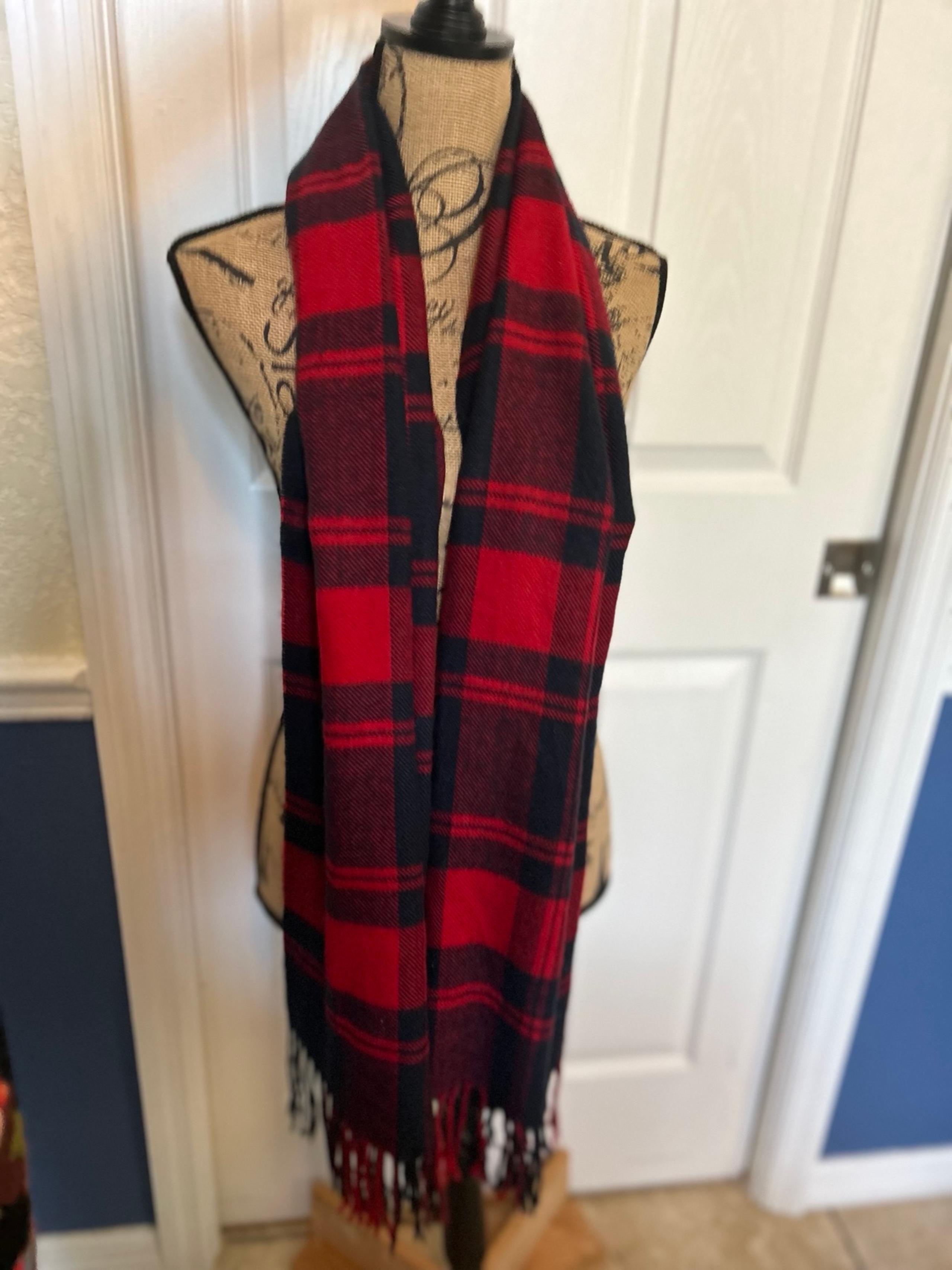 Abercrombie & Fitch Red & Black Fringe Plaid Scarf