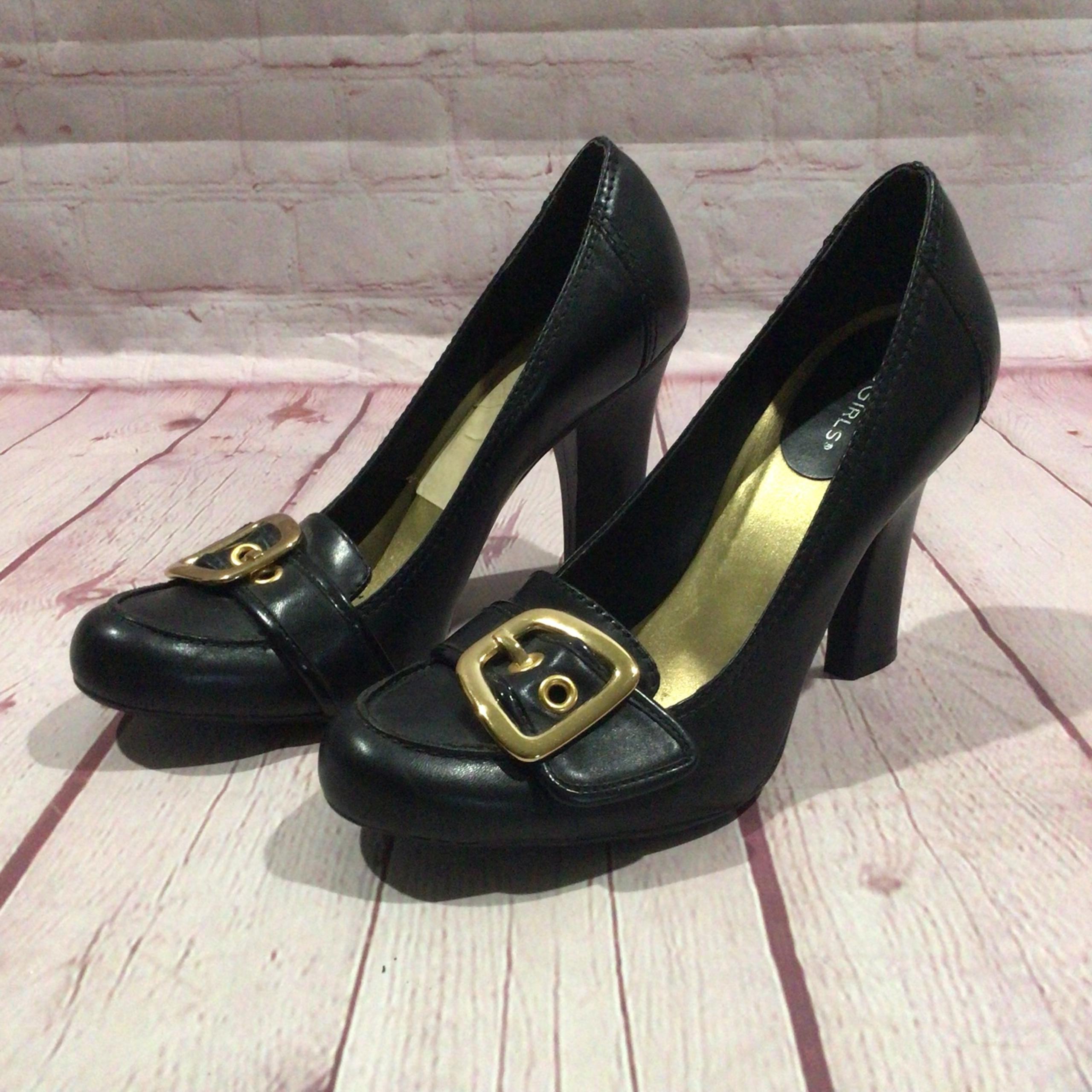 BCBGirls Blsck Faux Leather Heels with Gold Accent Buckle - Size 7.5